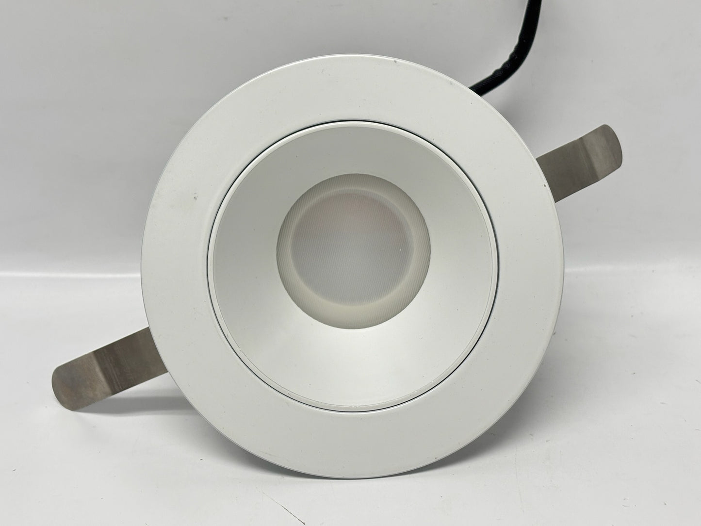 WAC Lighting R3ARWT-A830-WT Aether 3.5" LED Wall Wash Trim – White