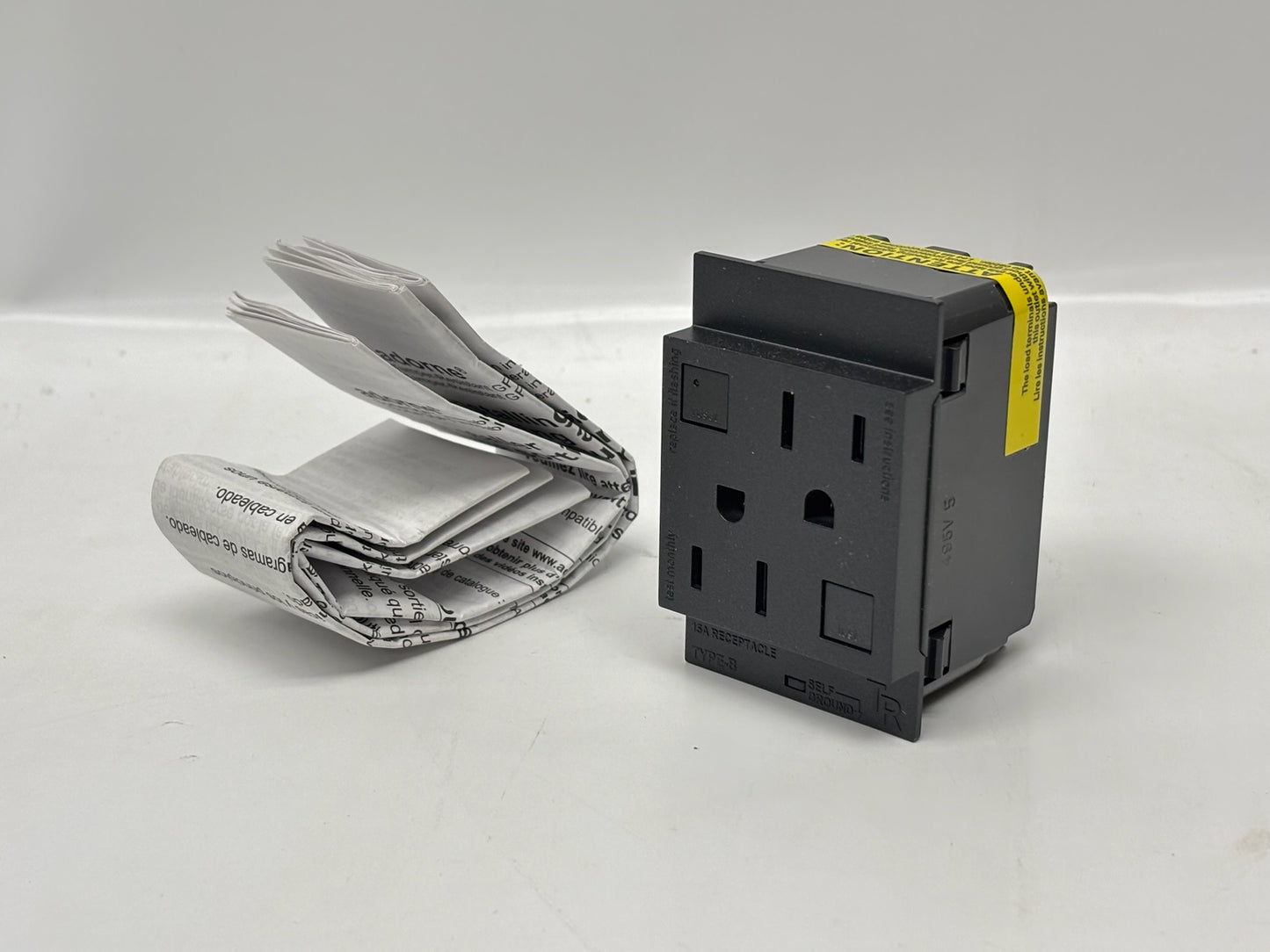 2PK Legrand adorne 15A Tamper-Resistant GFCI Outlet – Graphite AGFTR2152G4