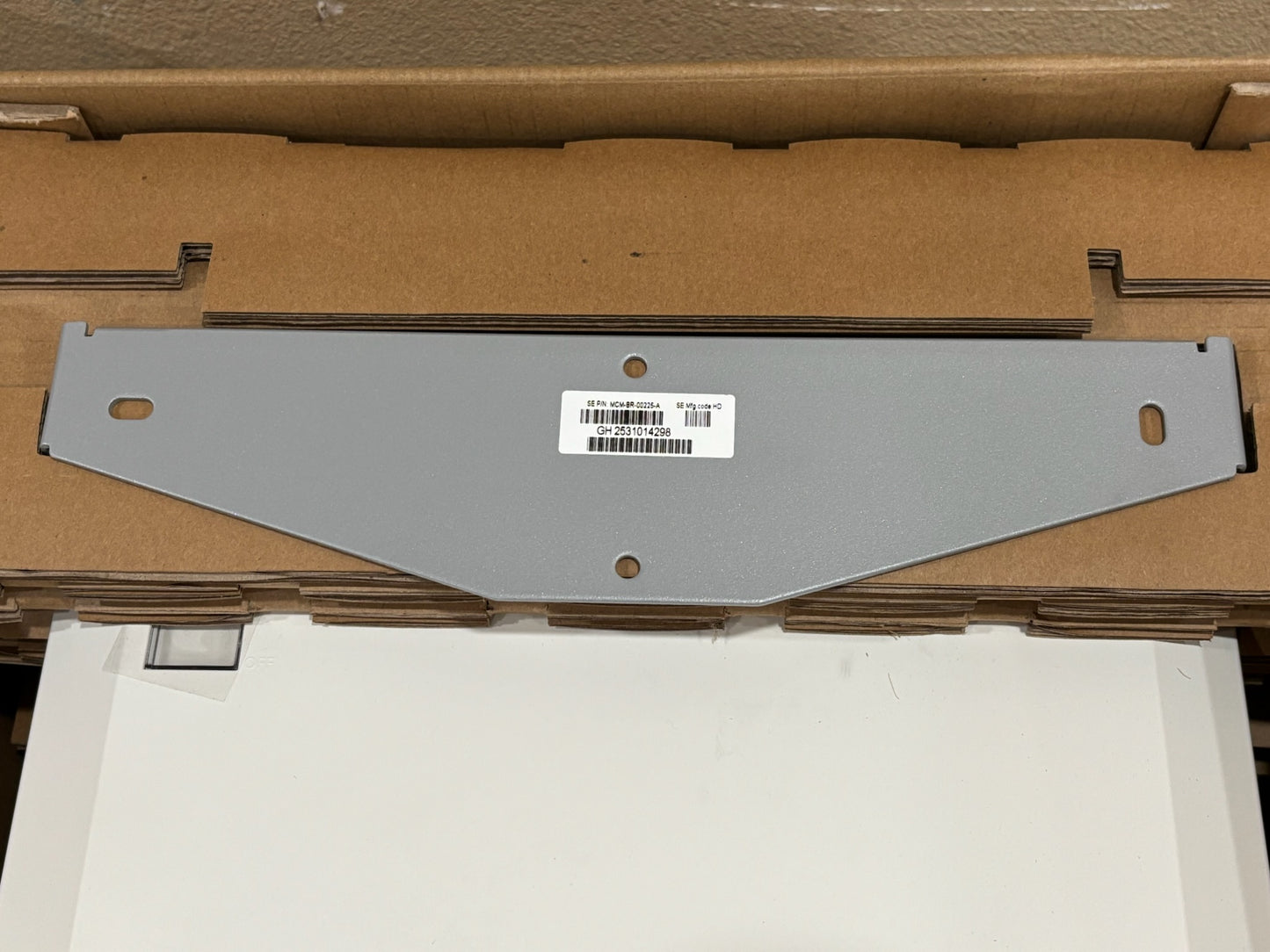 SolarEdge Backup Interface BI-EUSGN-03 for Home Energy Hub Systems