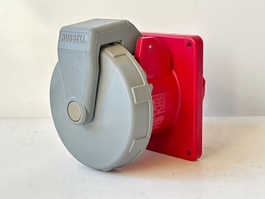 Hubbell HBL460R7W 60 A 480 V 3-Pole/4-Wire IEC Watertight Receptacle