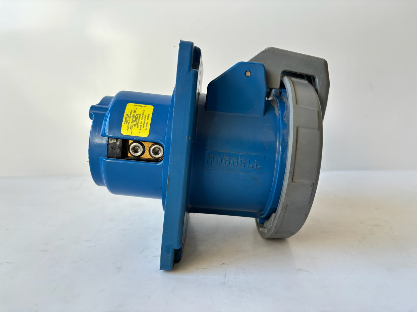 Hubbell 4100R9W Pin & Sleeve Receptacle