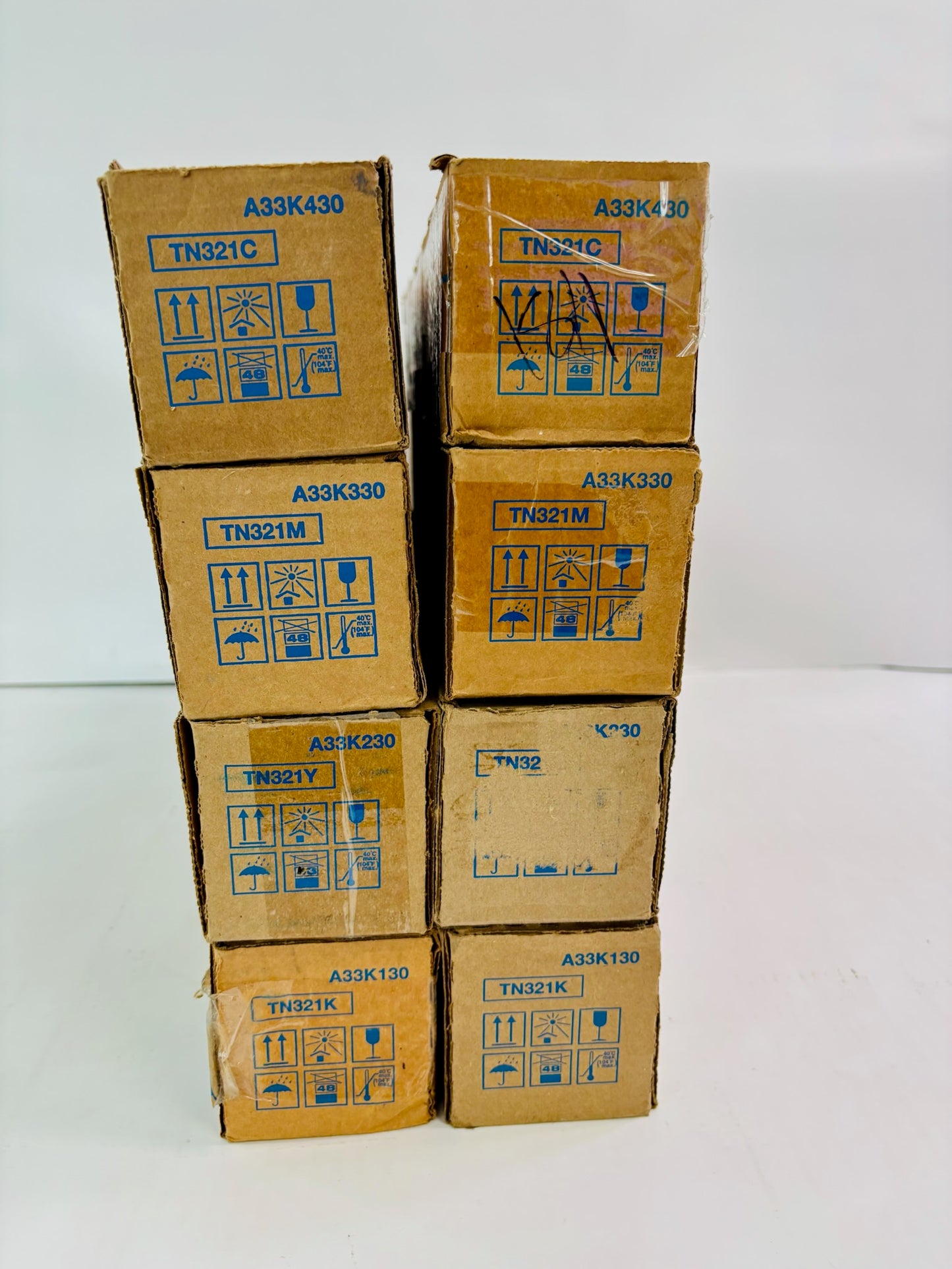 8 Genuine Konica Minolta BH C224,C224e Cyan, Magenta, Yellow & Black Toner TN321