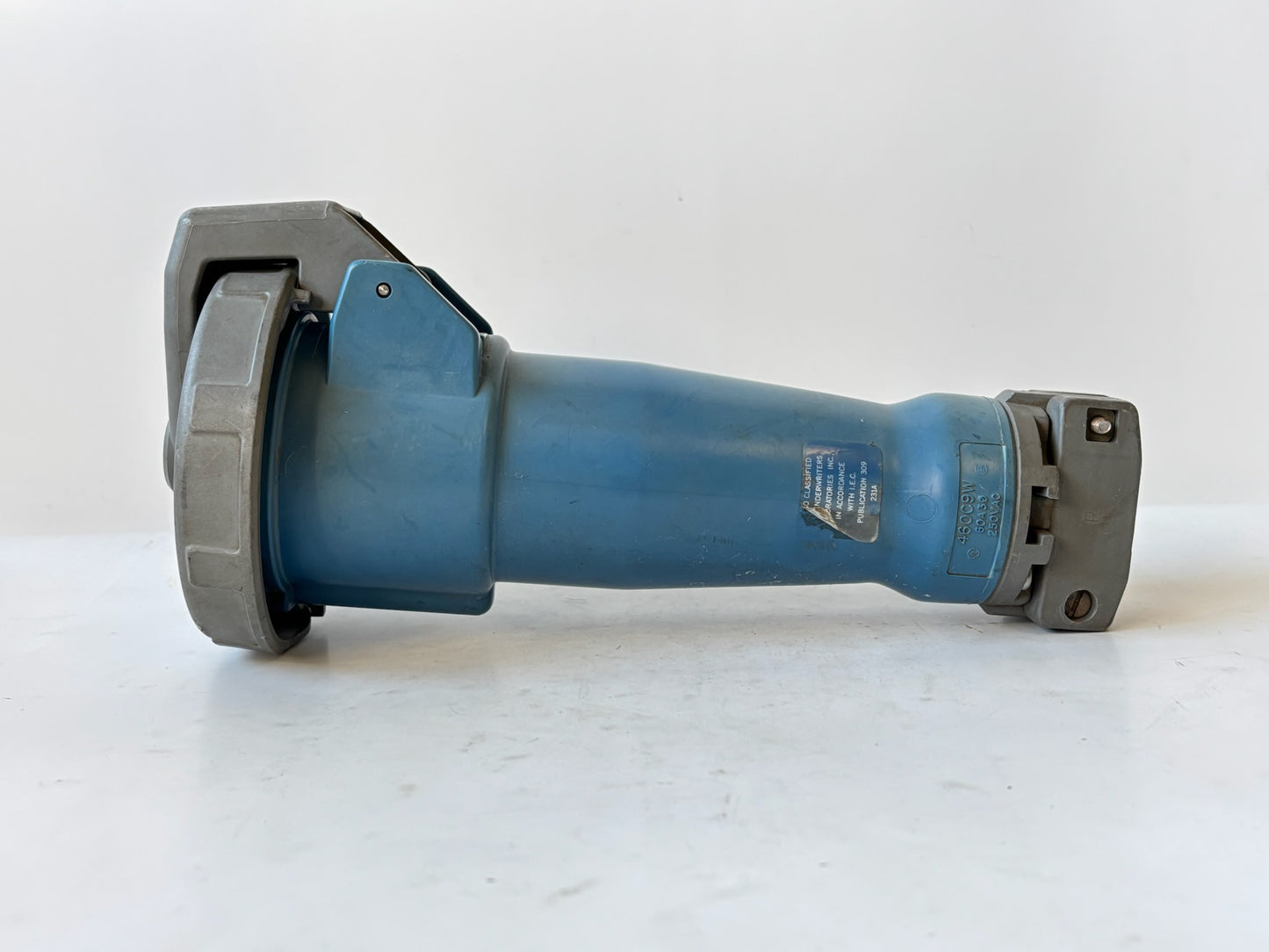 Hubbell 460C9W 60A 250V 3-Phase Watertight Female Connector Body