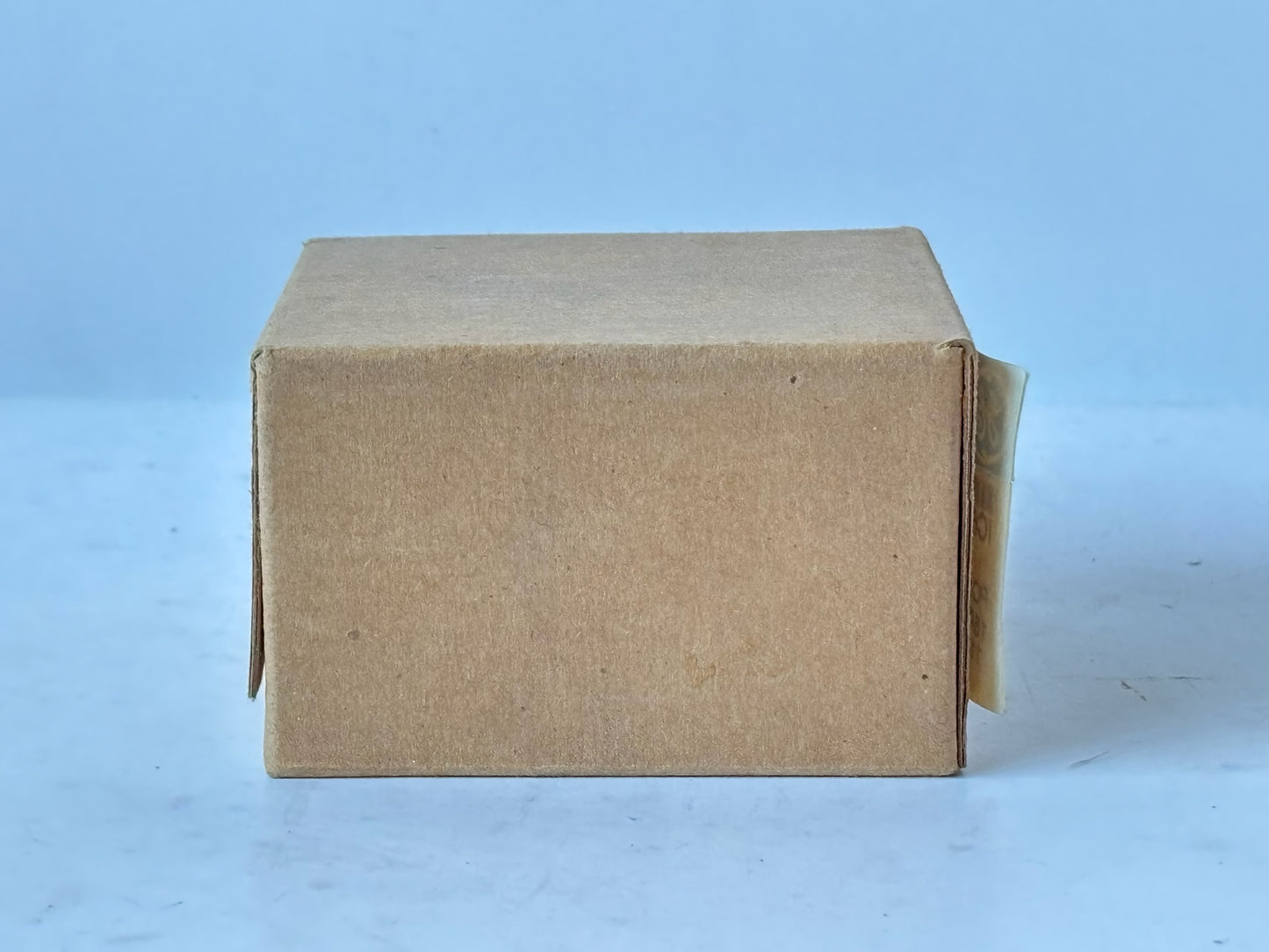 GE Fanuc IC670MDL640J – 24 VDC, 16-Point Positive/Negative Logic Input Module