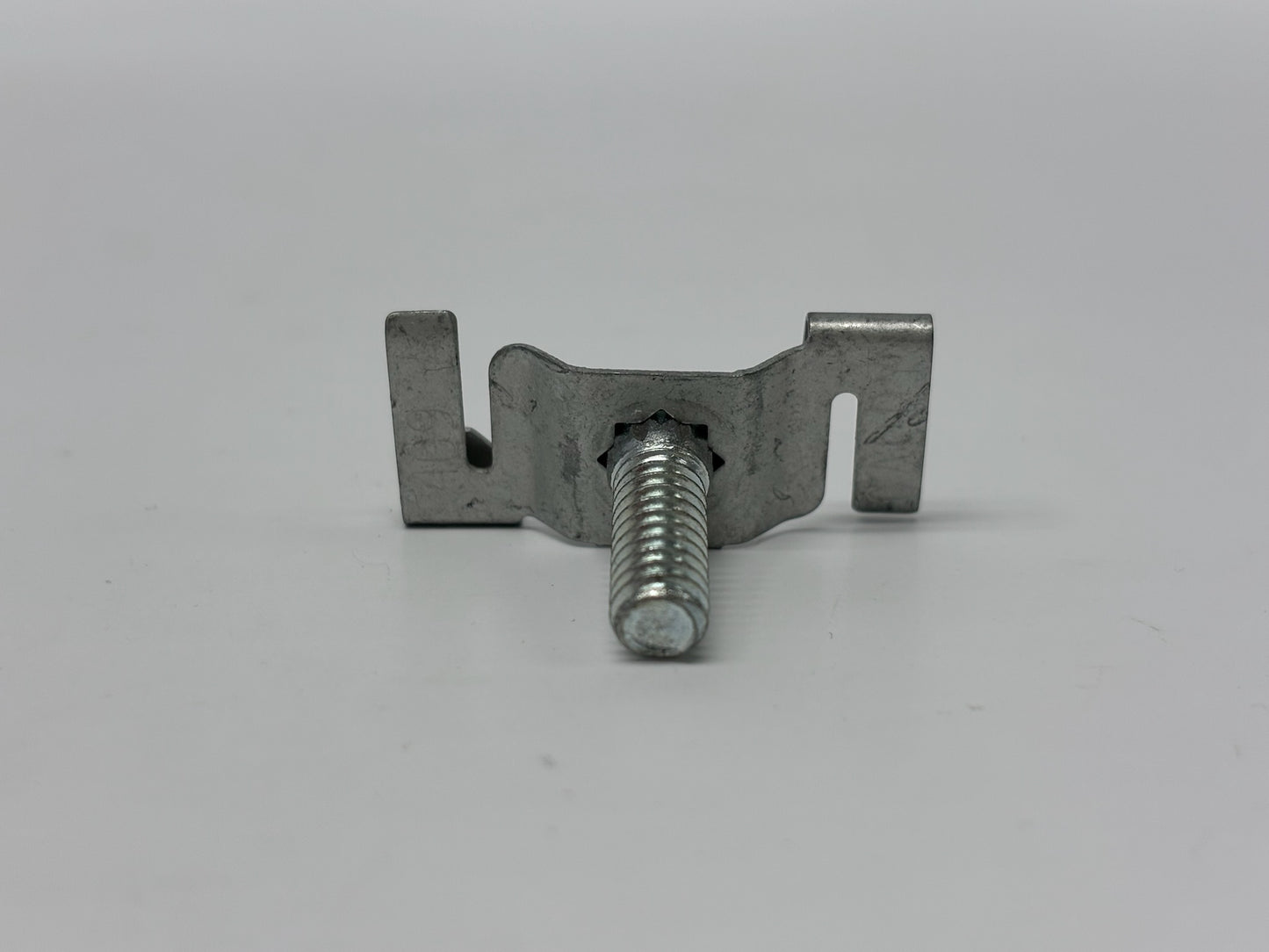75 Pk nVent Caddy 4G9 9/16″ Twist-On Fixture Support Clip for T-Grid