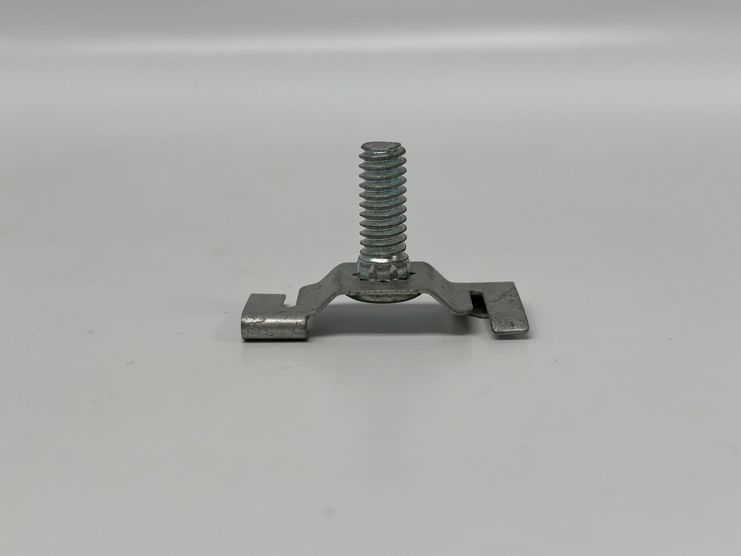 75 Pk nVent Caddy 4G9 9/16″ Twist-On Fixture Support Clip for T-Grid