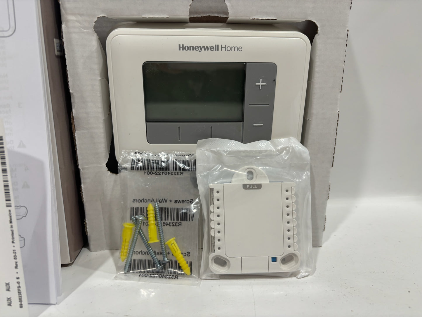 New Open 10PK HoneyWell T3 Programmable Thermostat, 5-2 Day Scheduling