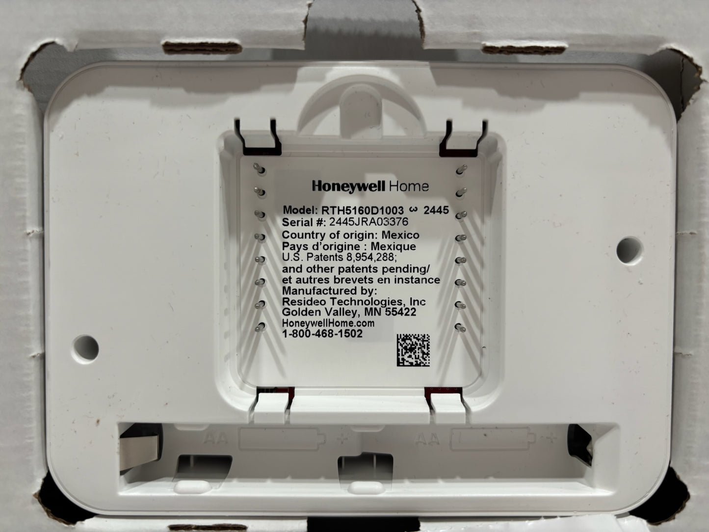 New Open 6PK Honeywell T2 Non-Programmable Thermostat