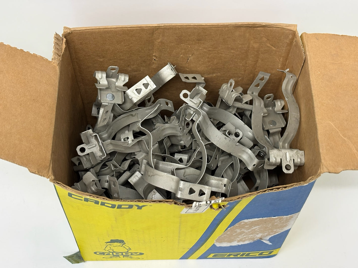 35 Pk nVent Caddy 32M24 Combination Conduit Hanger Clamp for 2″ EMT