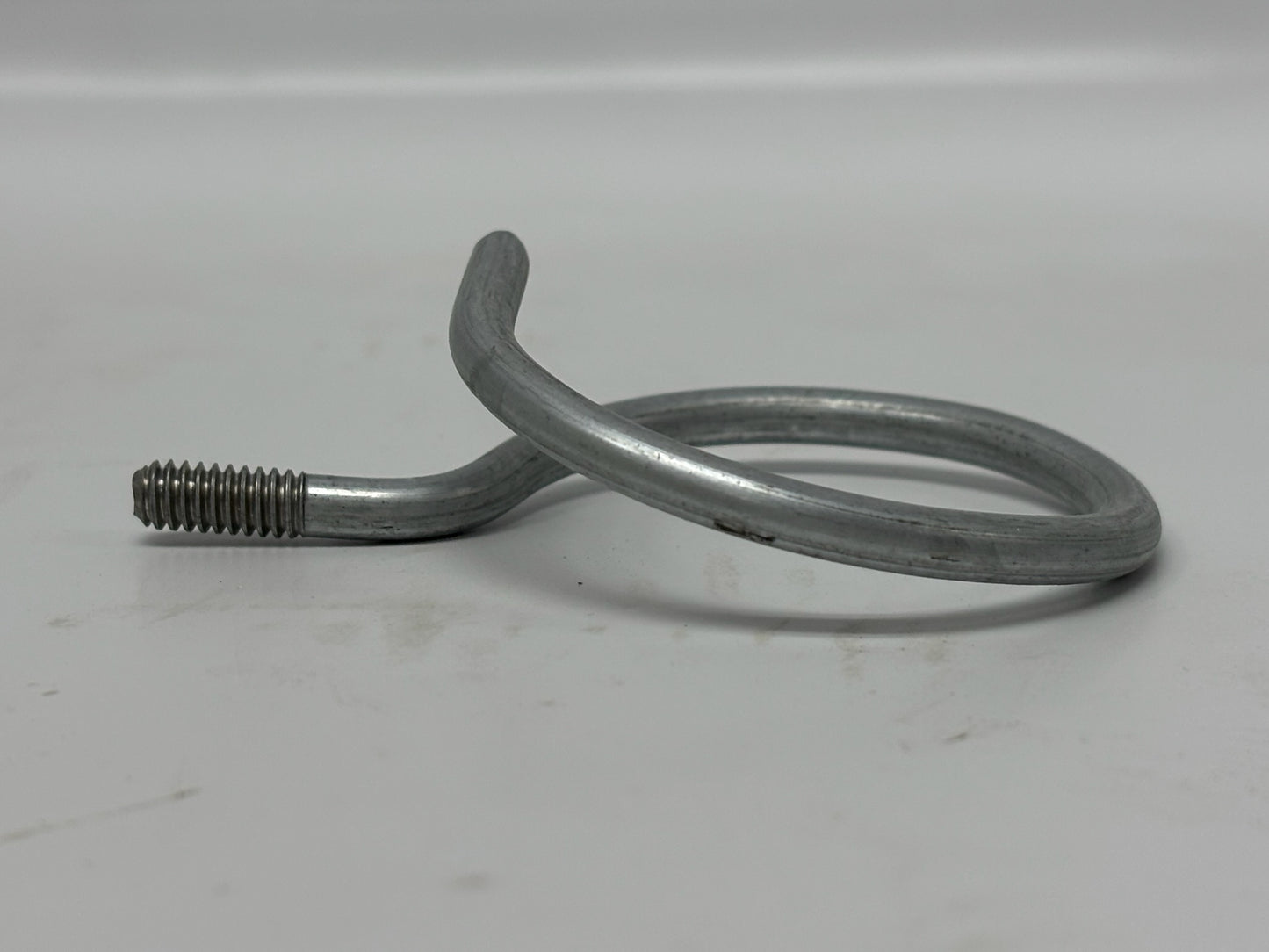 70 Pk nVent Caddy 4BRT32 2″ Threaded Bridle Ring for Cable Support