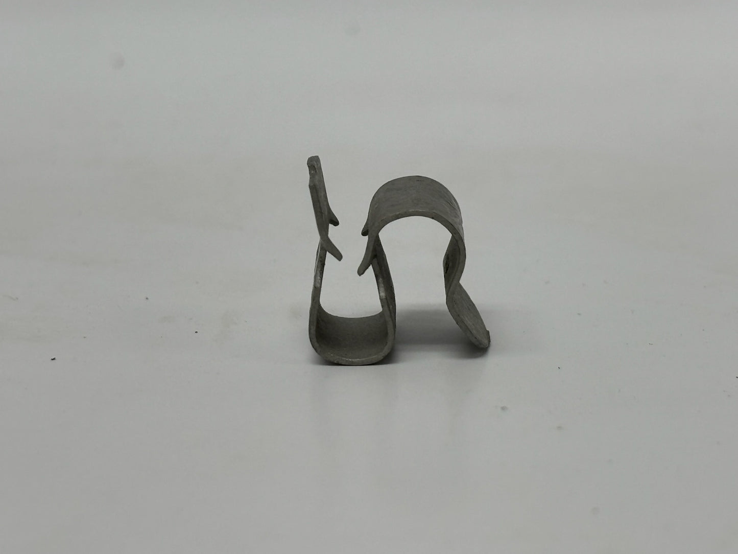 89 Pk nVent Caddy SC4B Cable Snap Clip (0.315″–0.354″ OD) for Cable Support