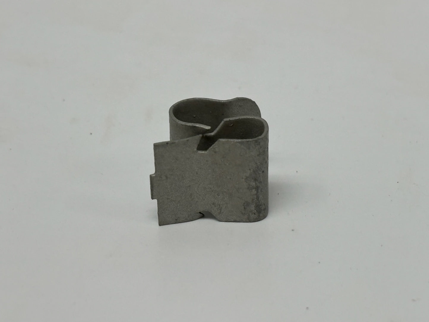 89 Pk nVent Caddy SC4B Cable Snap Clip (0.315″–0.354″ OD) for Cable Support