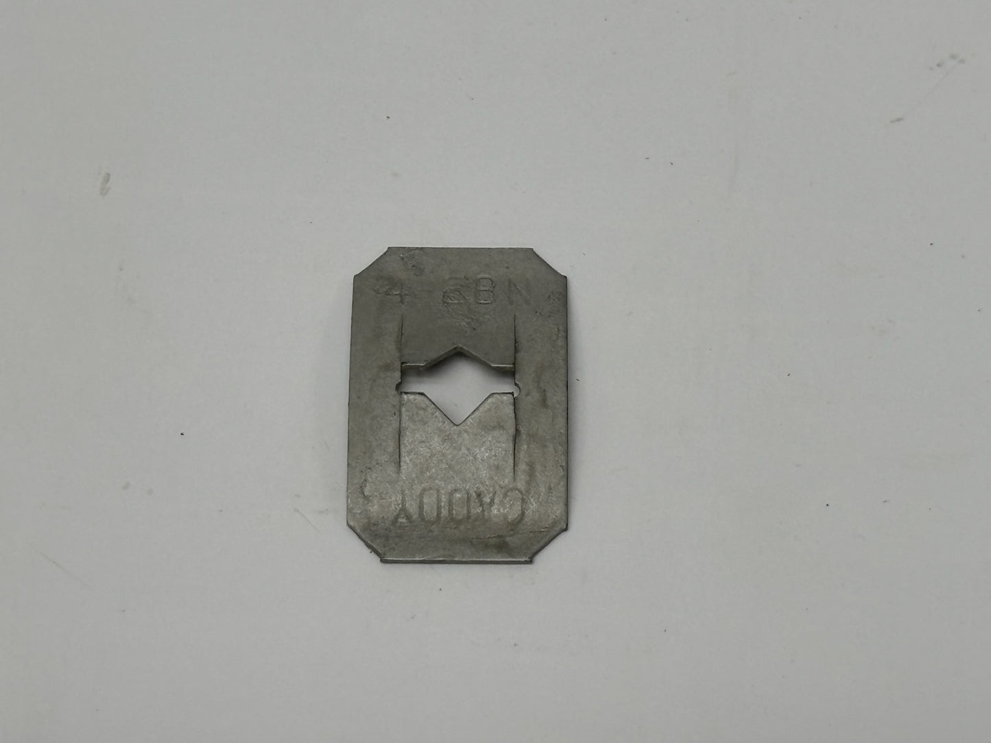 105 Pk nVent Caddy 4EBN 1/4″ Plain Rod/Wire Fixture Support Clip