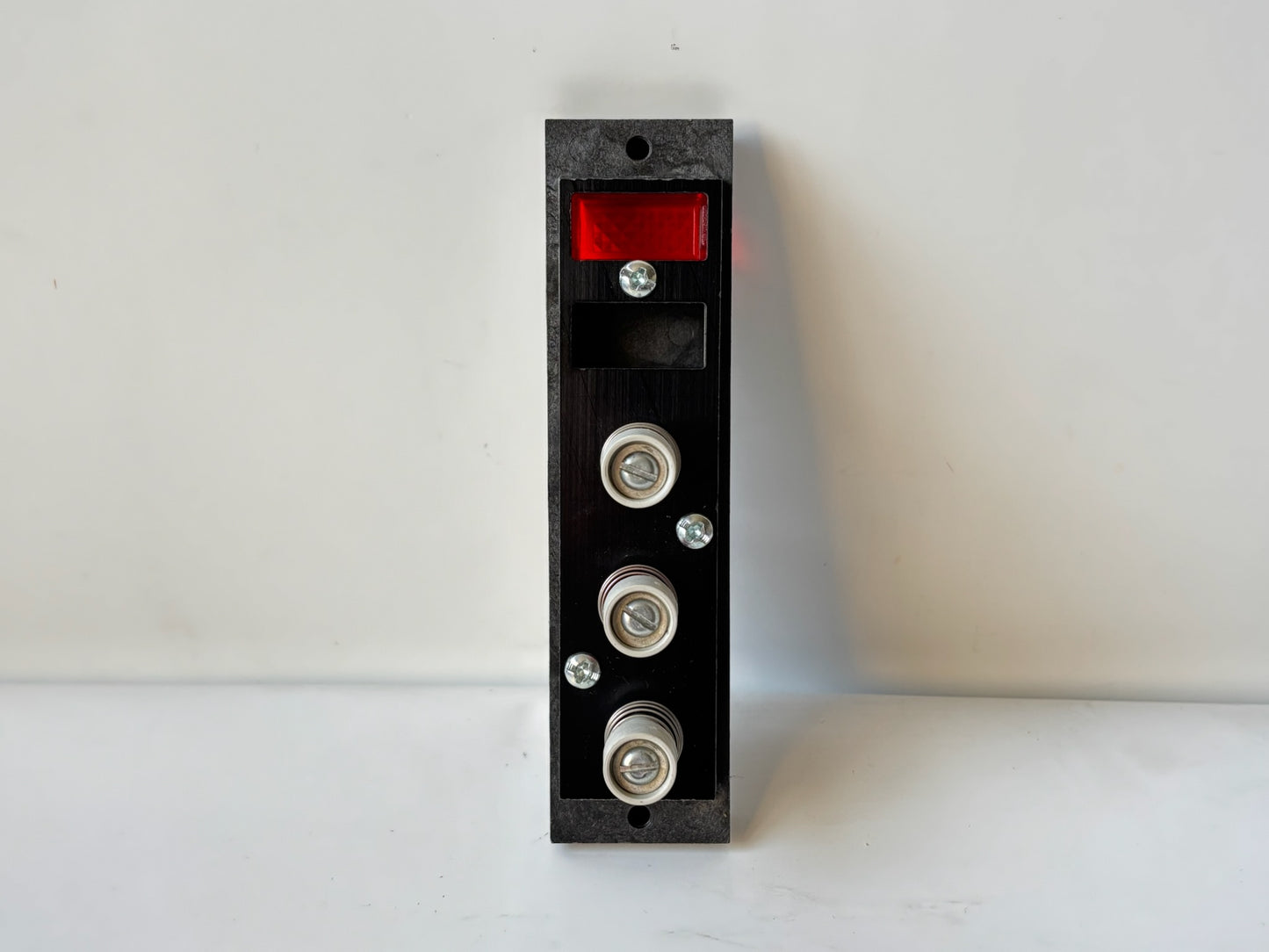 Cutler-Hammer C400GK32A 2-Position Selector Switch Operator, 30mm