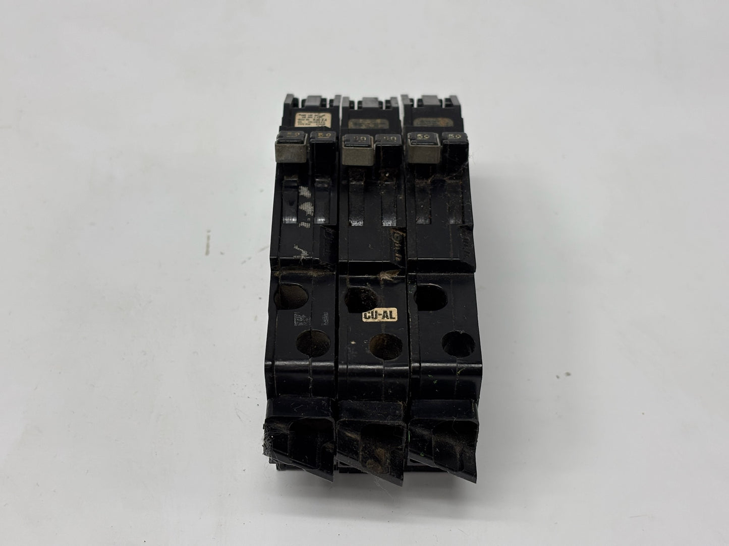 3 Pk Zinsco/Sylvania R38AL 50 Amp 2-Pole 120/240 V Circuit Breaker for Panels