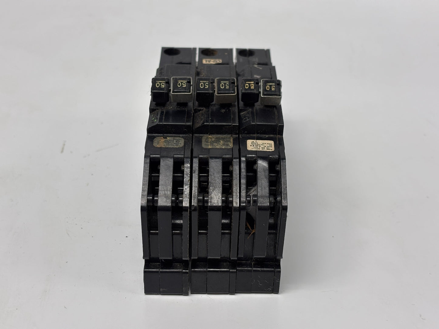 3 Pk Zinsco/Sylvania R38AL 50 Amp 2-Pole 120/240 V Circuit Breaker for Panels