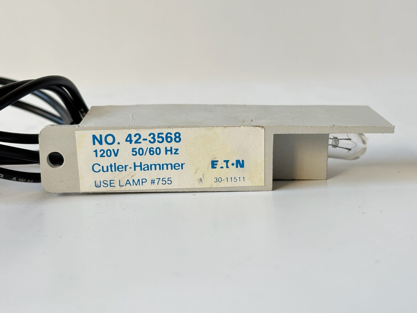 Cutler-Hammer C400GK32A 2-Position Selector Switch Operator, 30mm