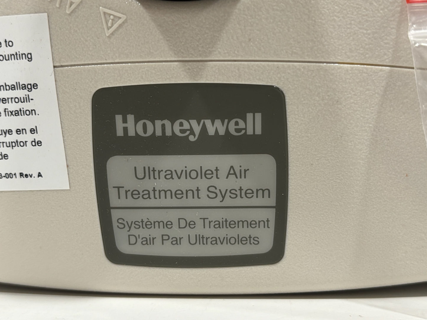 New Open Honeywell RUVLAMP1 Ultraviolet Air Treatment System-120V