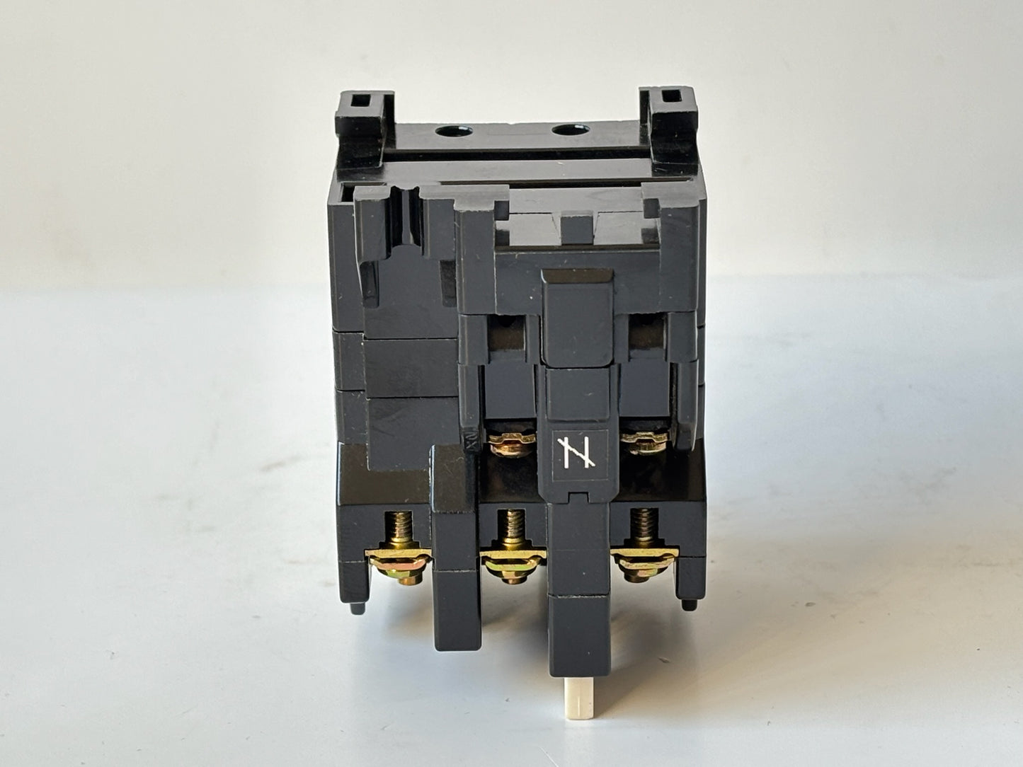 Furnas 48BF31A2 Definite Purpose Contactor 3-Pole 120V Coil 30A