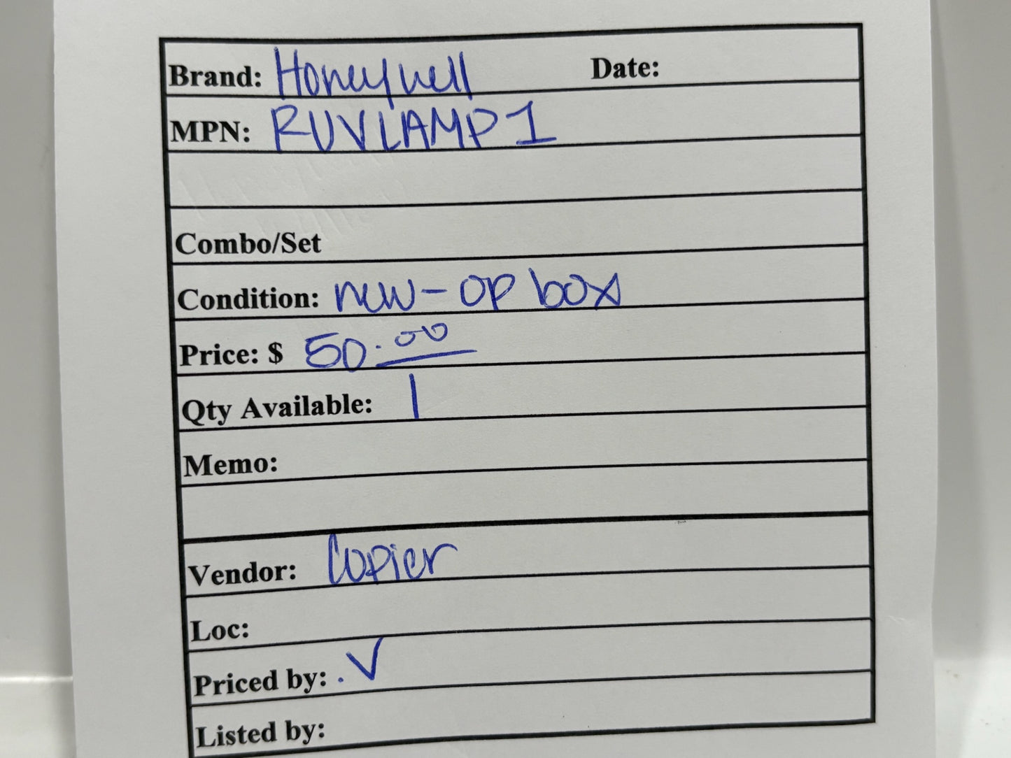 New Open Honeywell RUVLAMP1 Ultraviolet Air Treatment System-120V