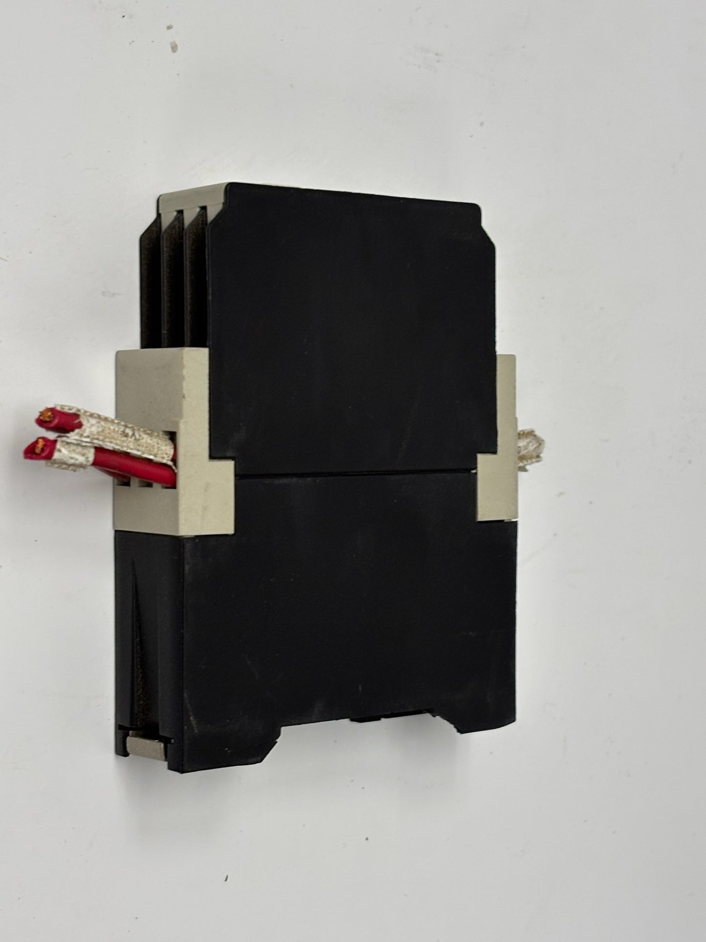 Telemecanique RE4 TP13BU General Purpose Timer Relay 0.1 Sec to 10 Min