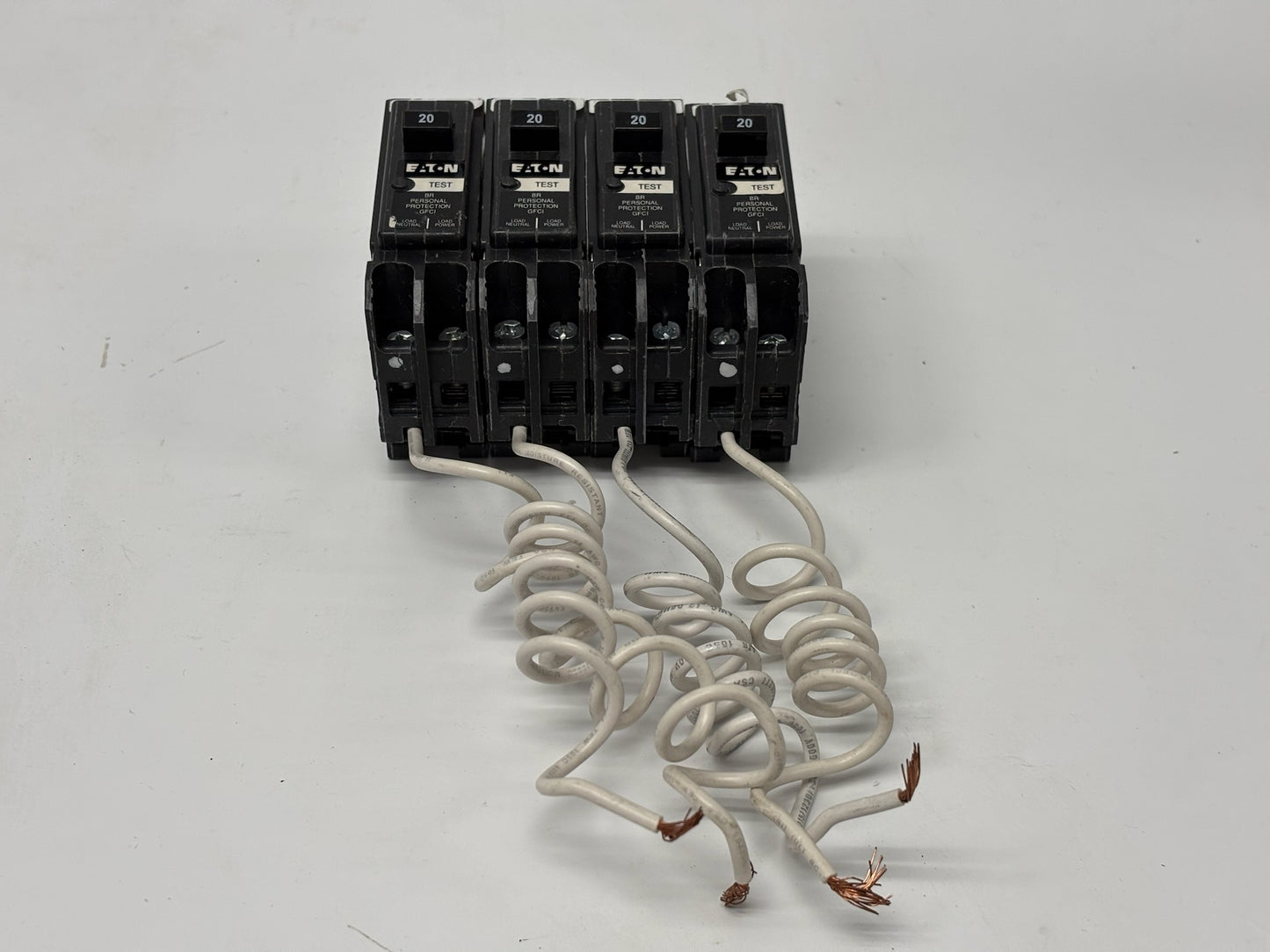 4 Pk Eaton BRN120GF 20 Amp Single-Pole Ground Fault Circuit Breaker 120 V