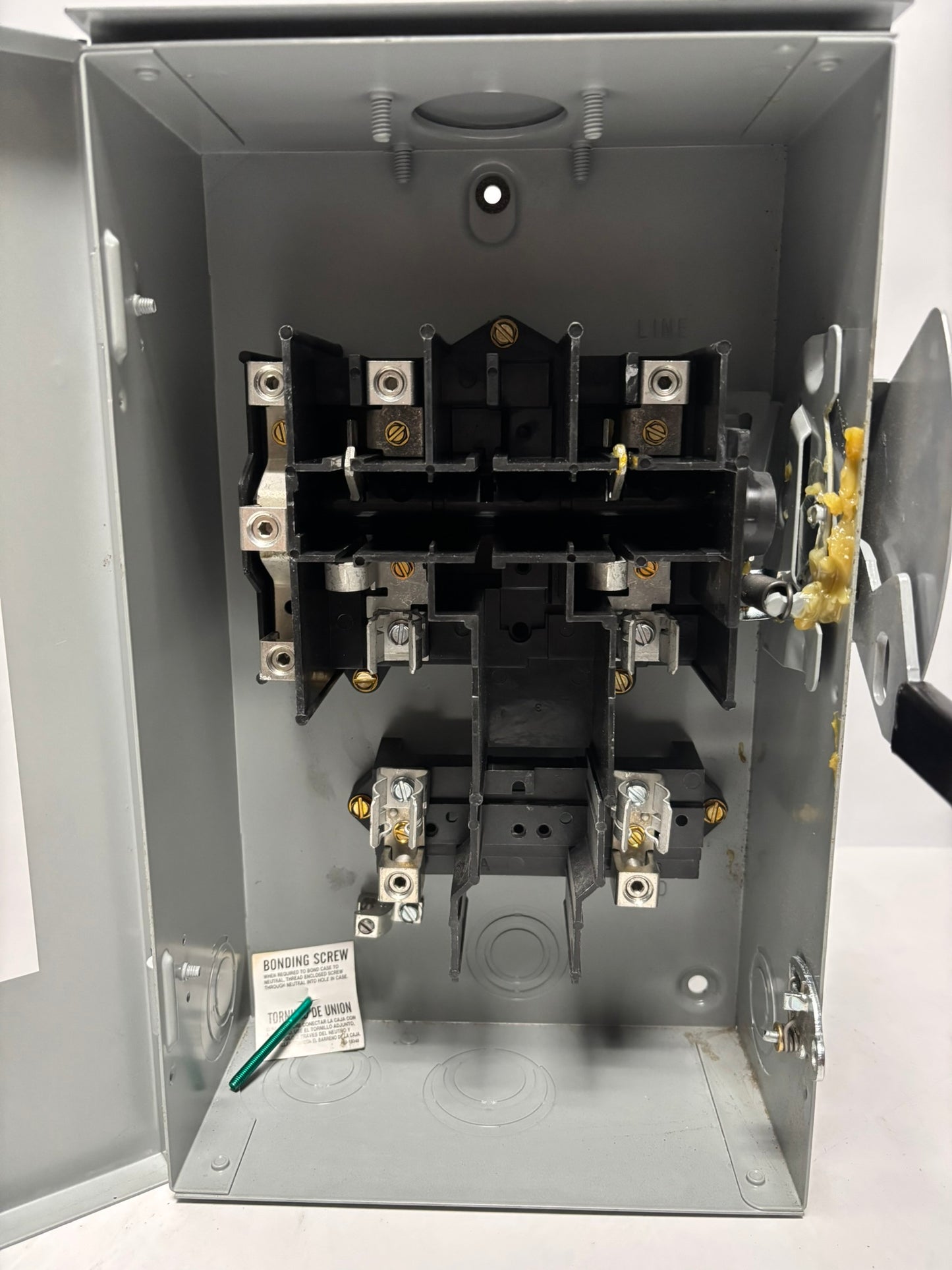 No Box Eaton DG222NRB Gerneral Duty Safety Switch 60A-240V