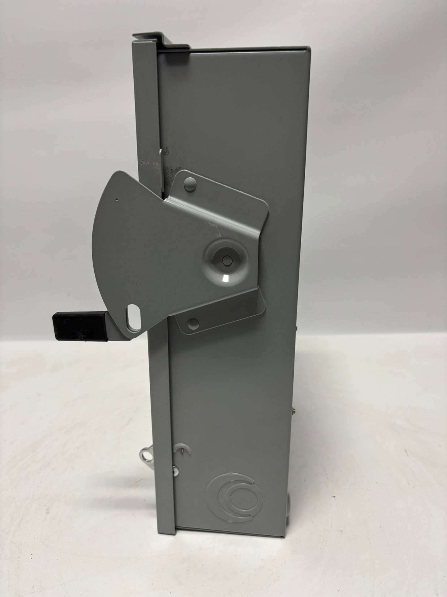 No Box Eaton DG222NRB Gerneral Duty Safety Switch 60A-240V