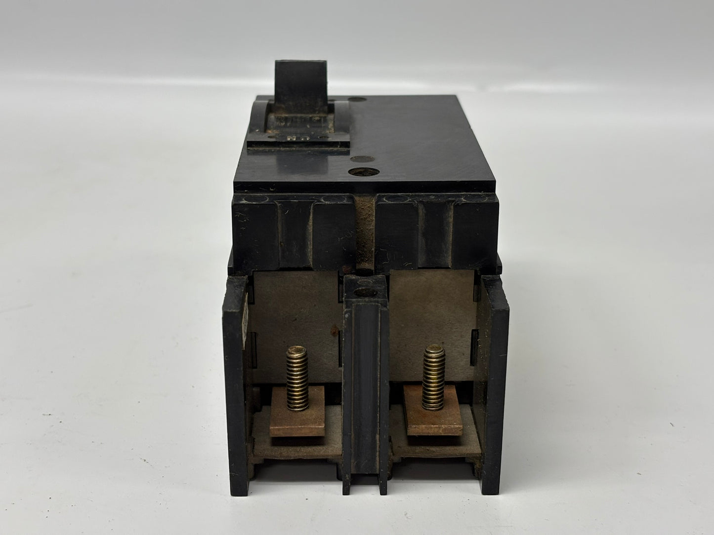 Square D Q2M-2200-MT 200 Amp 2-Pole Molded Case Circuit Breaker 120/240 V