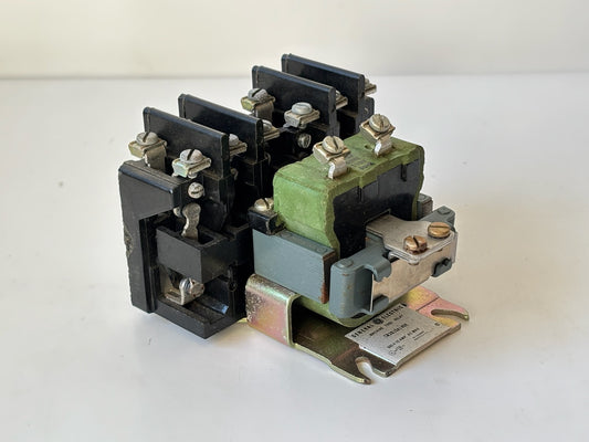 General Electric CR2810A14DE22 Machine Tool Relay 10 A 600 V 110/120 V Coil