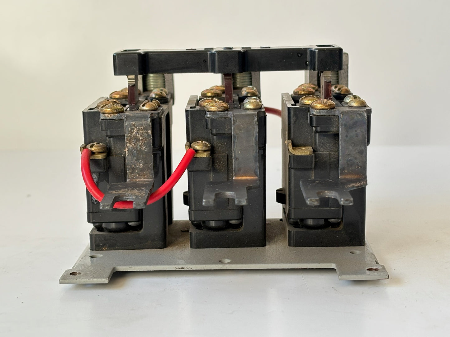 Furnas 48HC37AA3 Bi-Metal Thermal Overload Relay Size 3, 100 A Max
