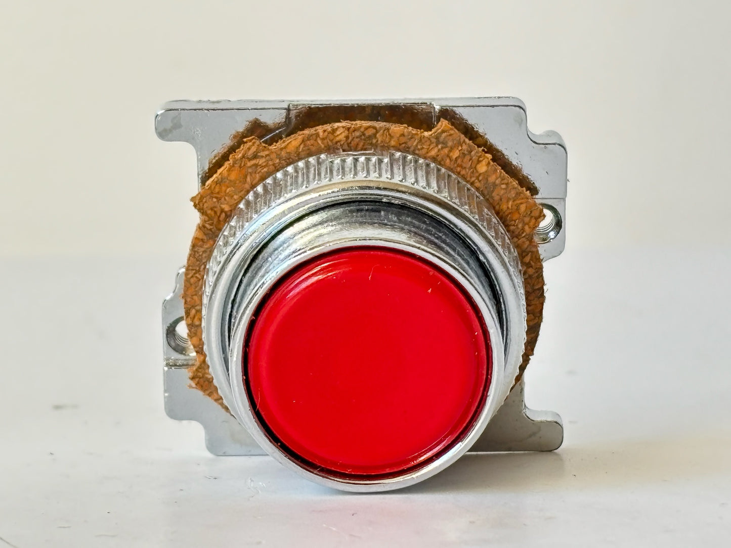 8PK Cutler Hammer 10250T102 Flush Push‑Button Operator