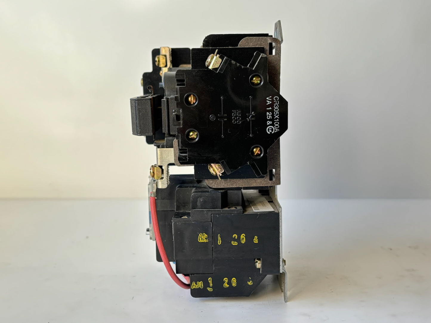 General Electric CR306CX#0**BAT Size 1 FVNR Motor Starter 27 A 600 V