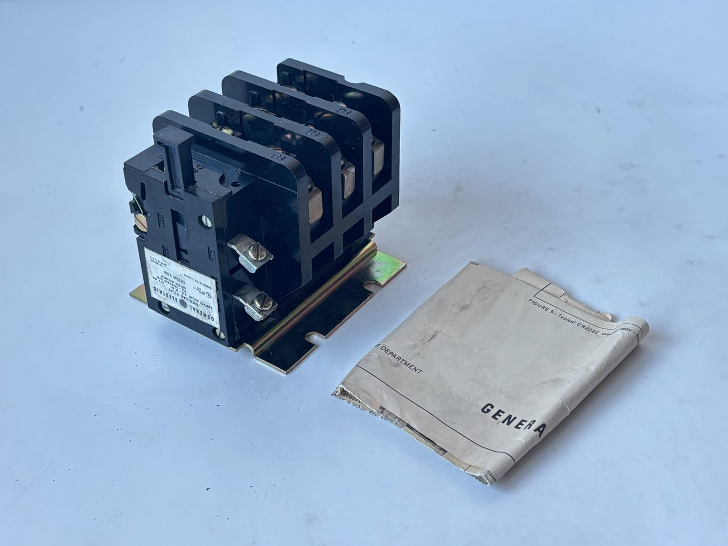 General Electric CR224D310A Thermal Overload Relay 3-Pole, Adjustable Range