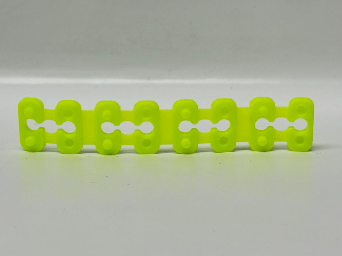 125PK Minerallac CPRS25J Receptacle Shim – 1⁄8" Spacing, 25-Strip Jar