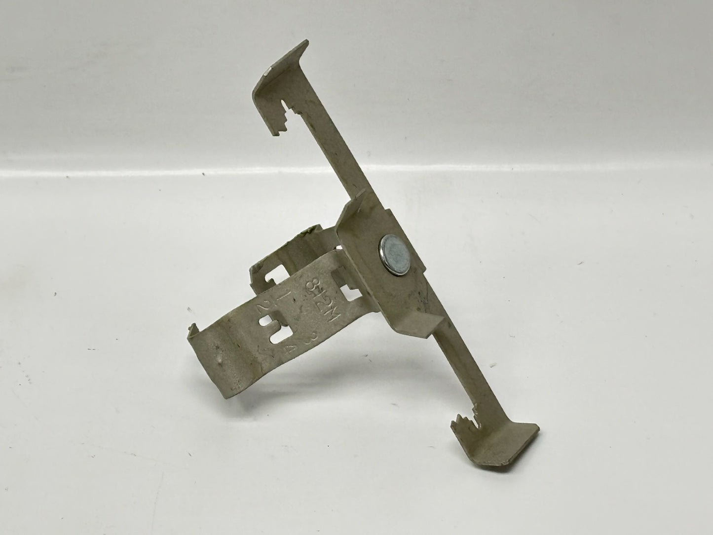 100PK nVent CADDY 4Z34812M Snap-Close Conduit Clip