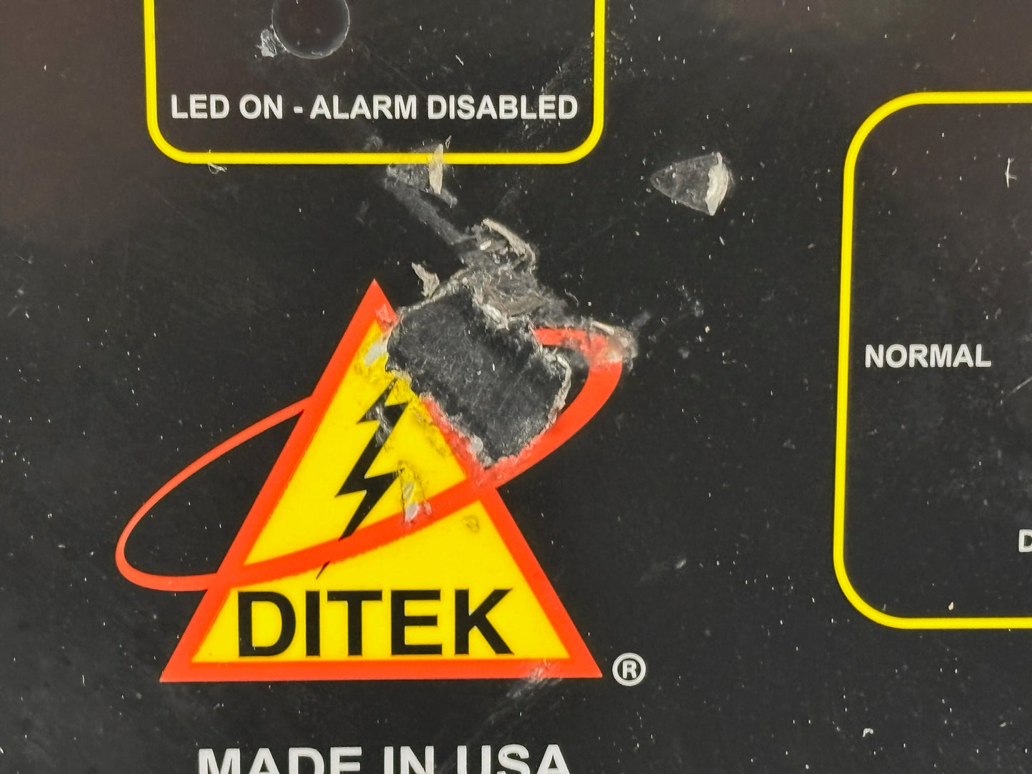 DITEK ZEUS D200 Industrial Surge Protective Device