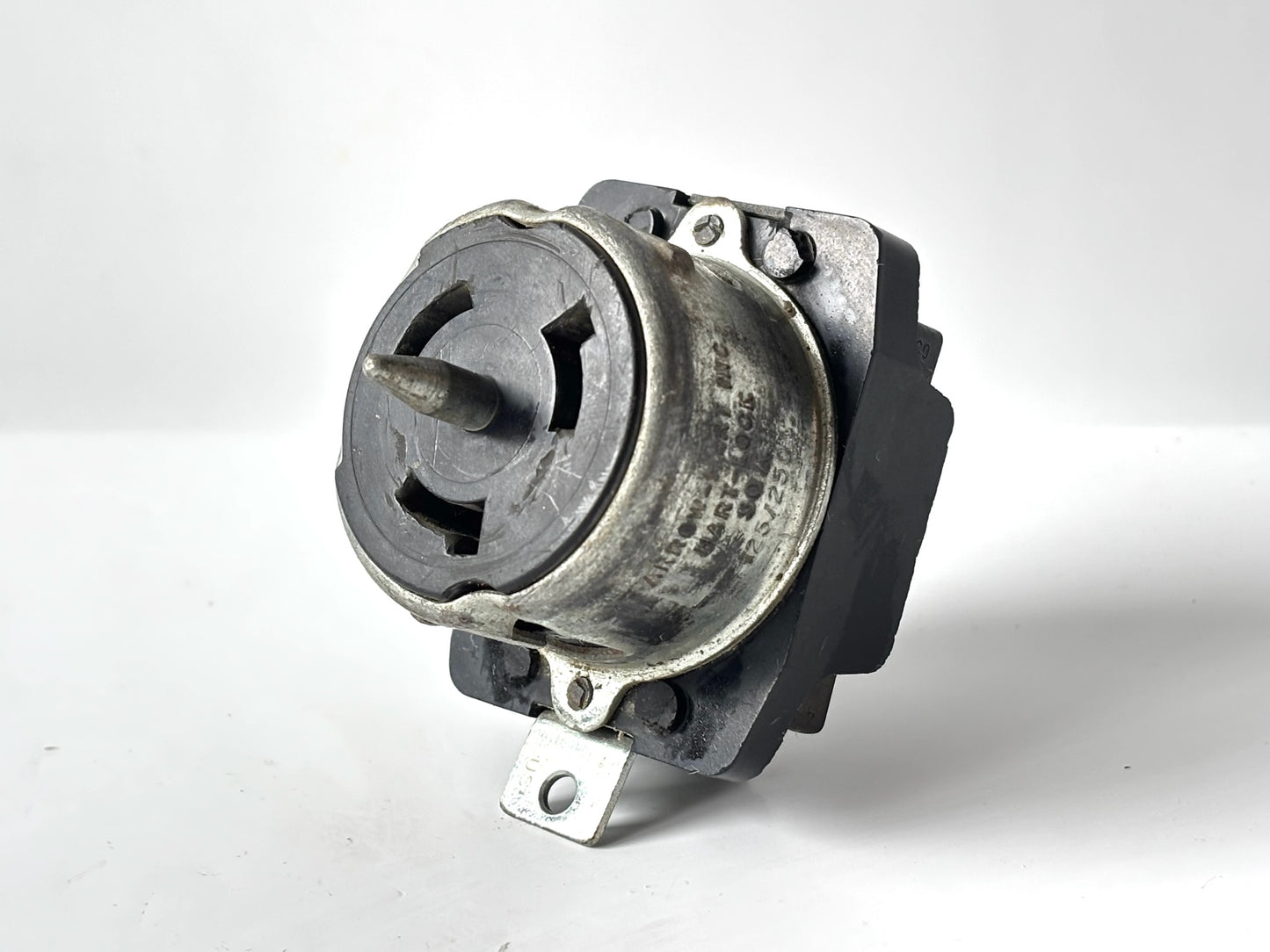 2PK Arrow Hart CS6369 Locking Receptacle 50 A 125/250 V 3-Pole/4-Wire