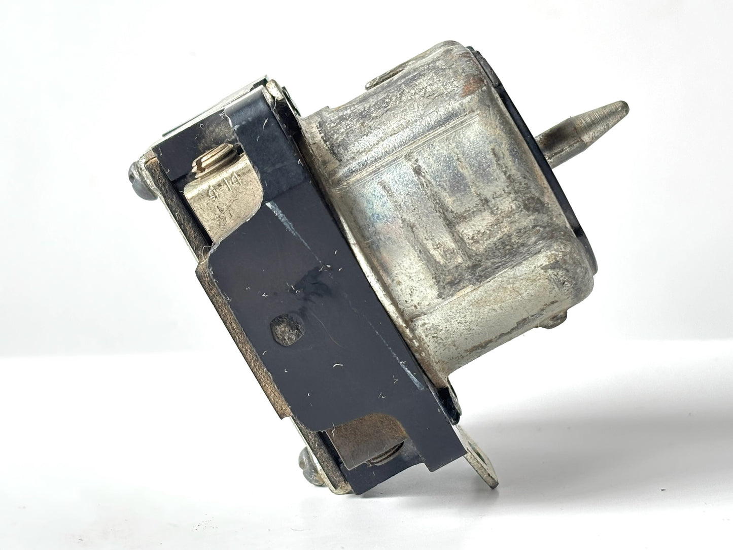 2PK Arrow Hart CS6369 Locking Receptacle 50 A 125/250 V 3-Pole/4-Wire