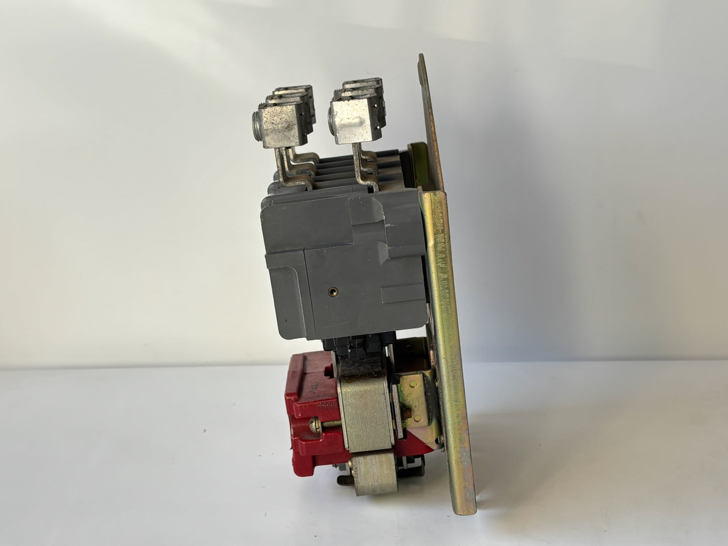 Furnas 40JB32AH Size 4 Magnetic Contactor 135A 600V Coil 440-480V 60Hz