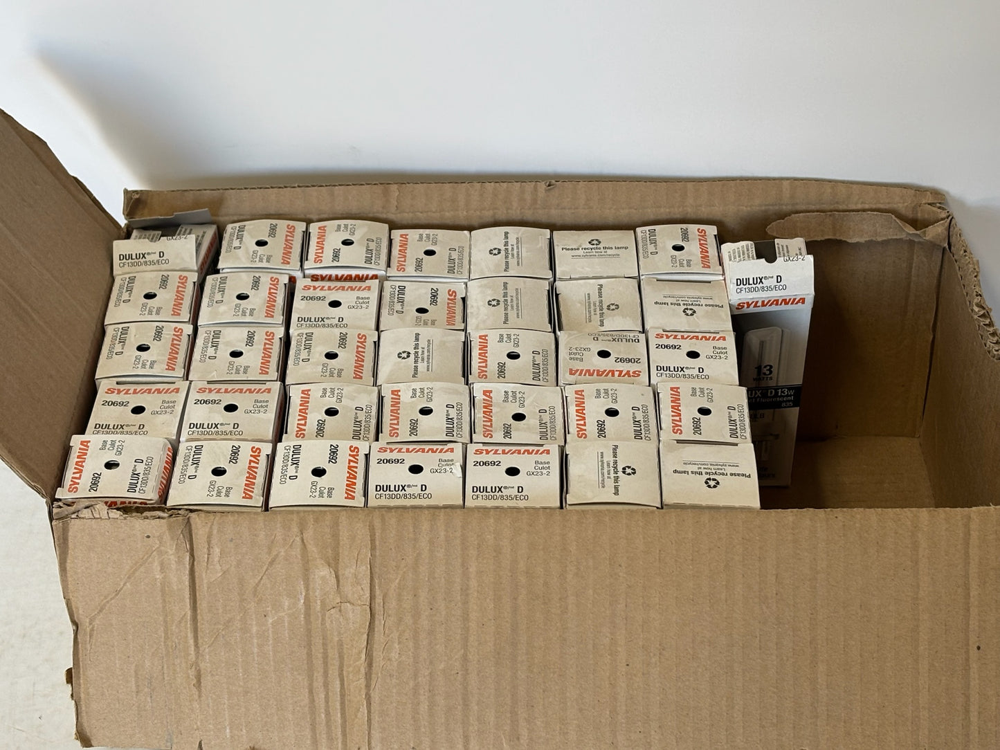 36 PK Sylvania 20692-4 Dulux D 13w Compact Fluorescent Bulb