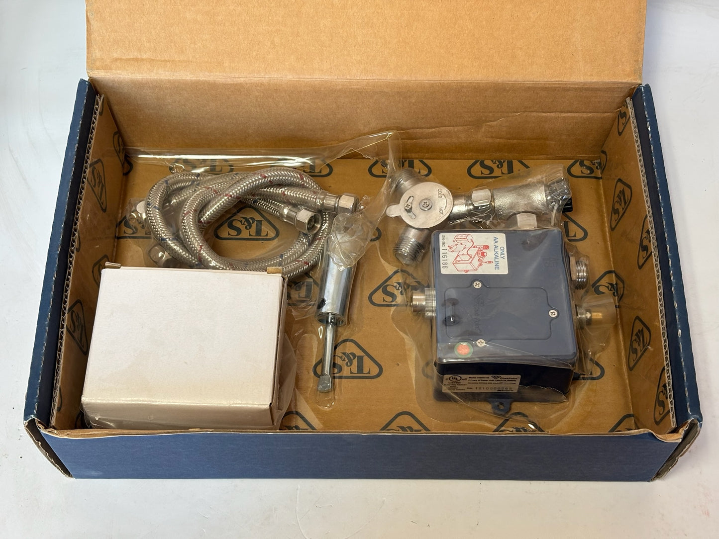 Open Box T&S EC-3100 ChekPoint Deck-Mount Sensor Faucet w/ Gooseneck Spout