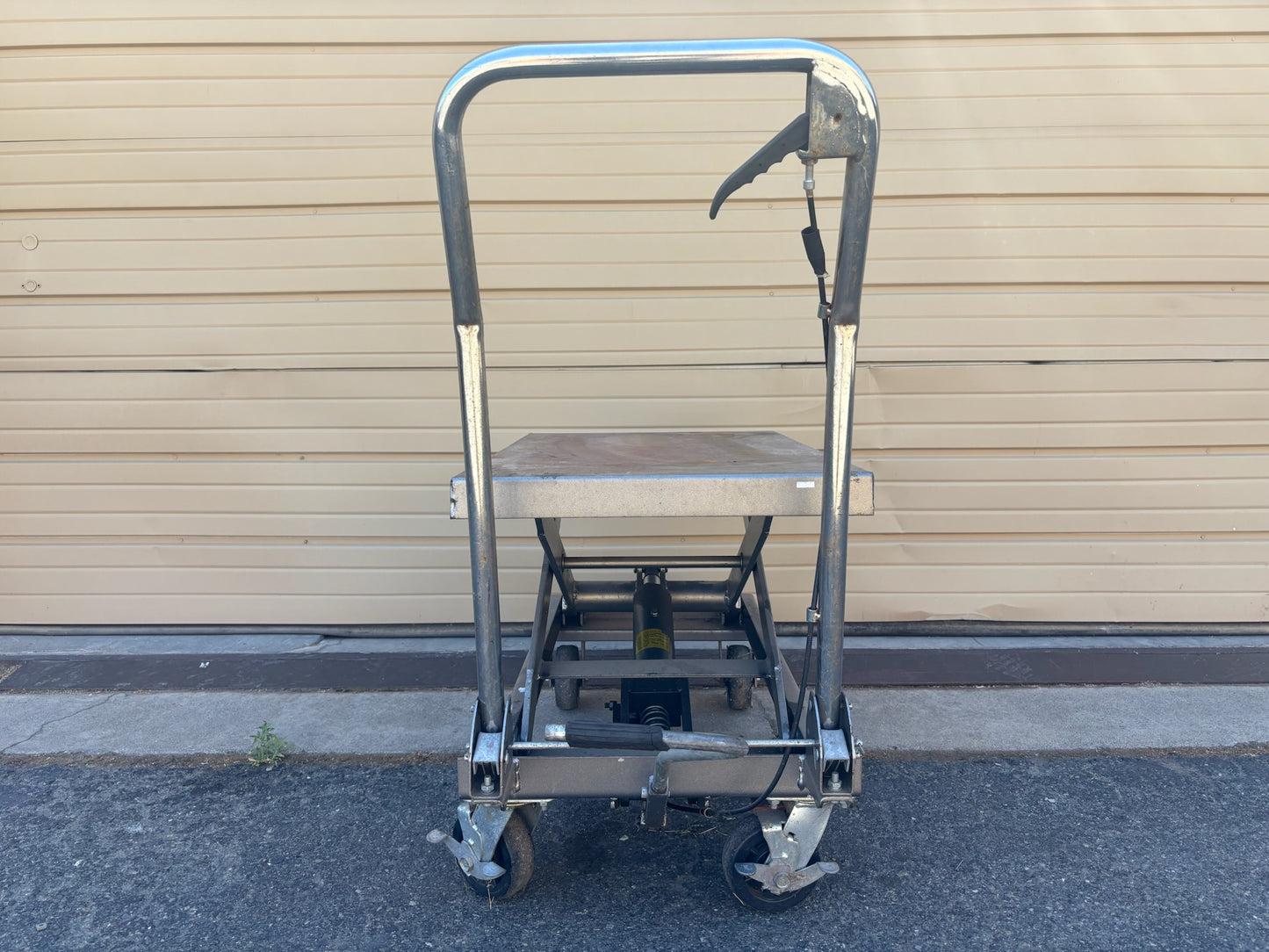 Hydraulic table Cart 20 x 32