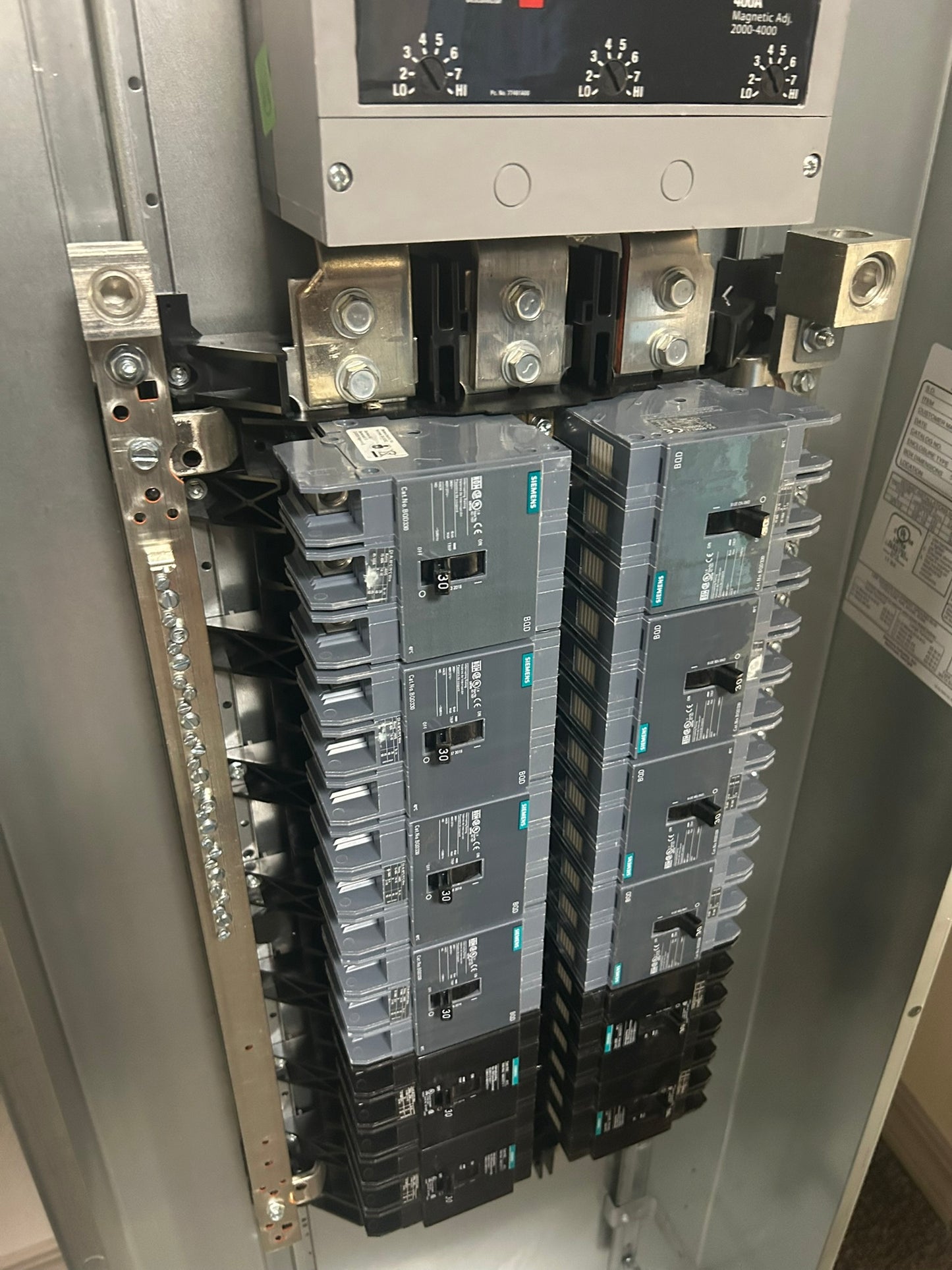 Siemens P1E42JX400CTFT 400 Amp 480Y/277V Panelboard Interior with Breakers