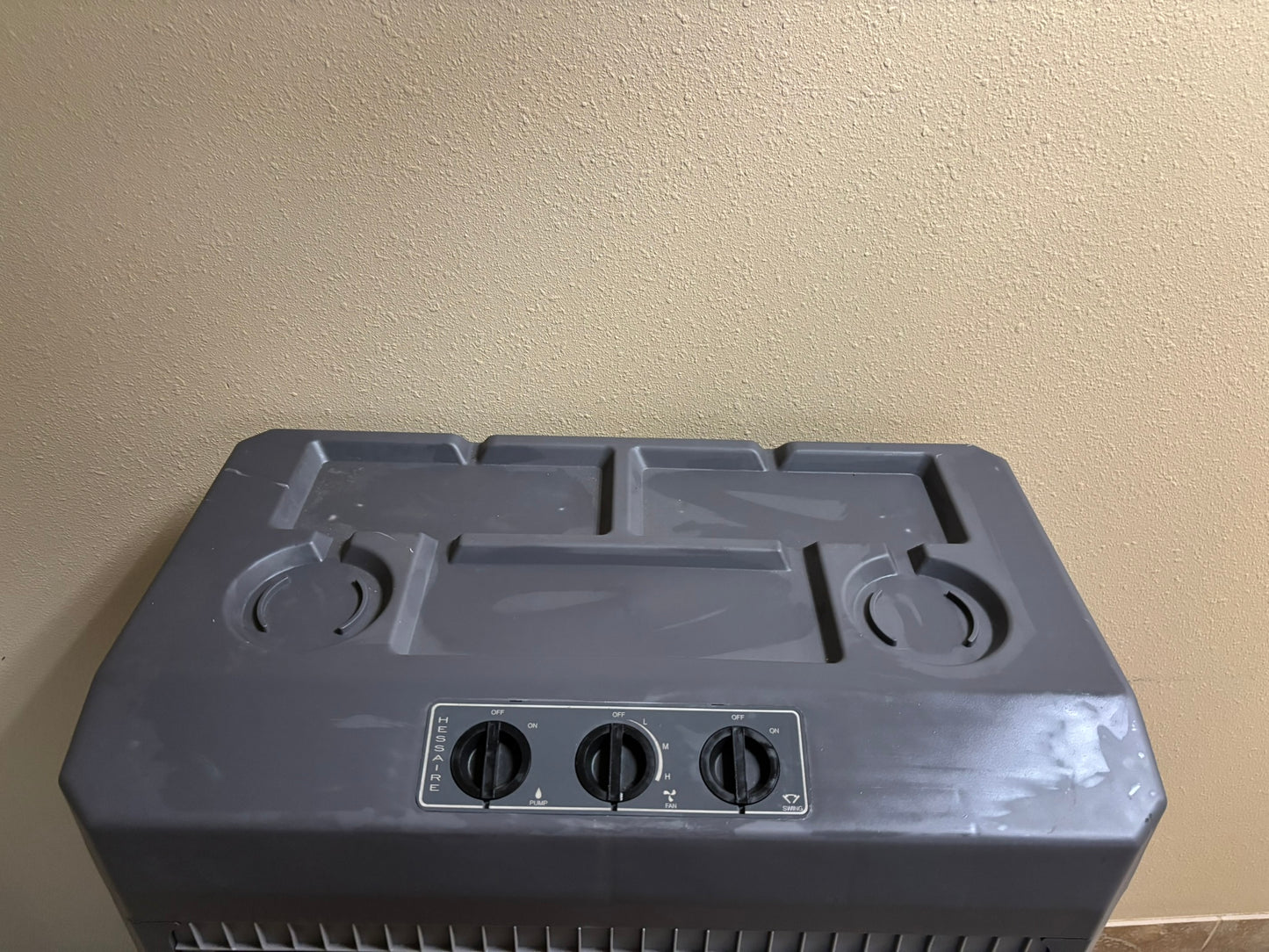 Hessaire MC61V Evaporative Cooler / Swamp Cooler, Gray 5300 CFM (Local Pick)