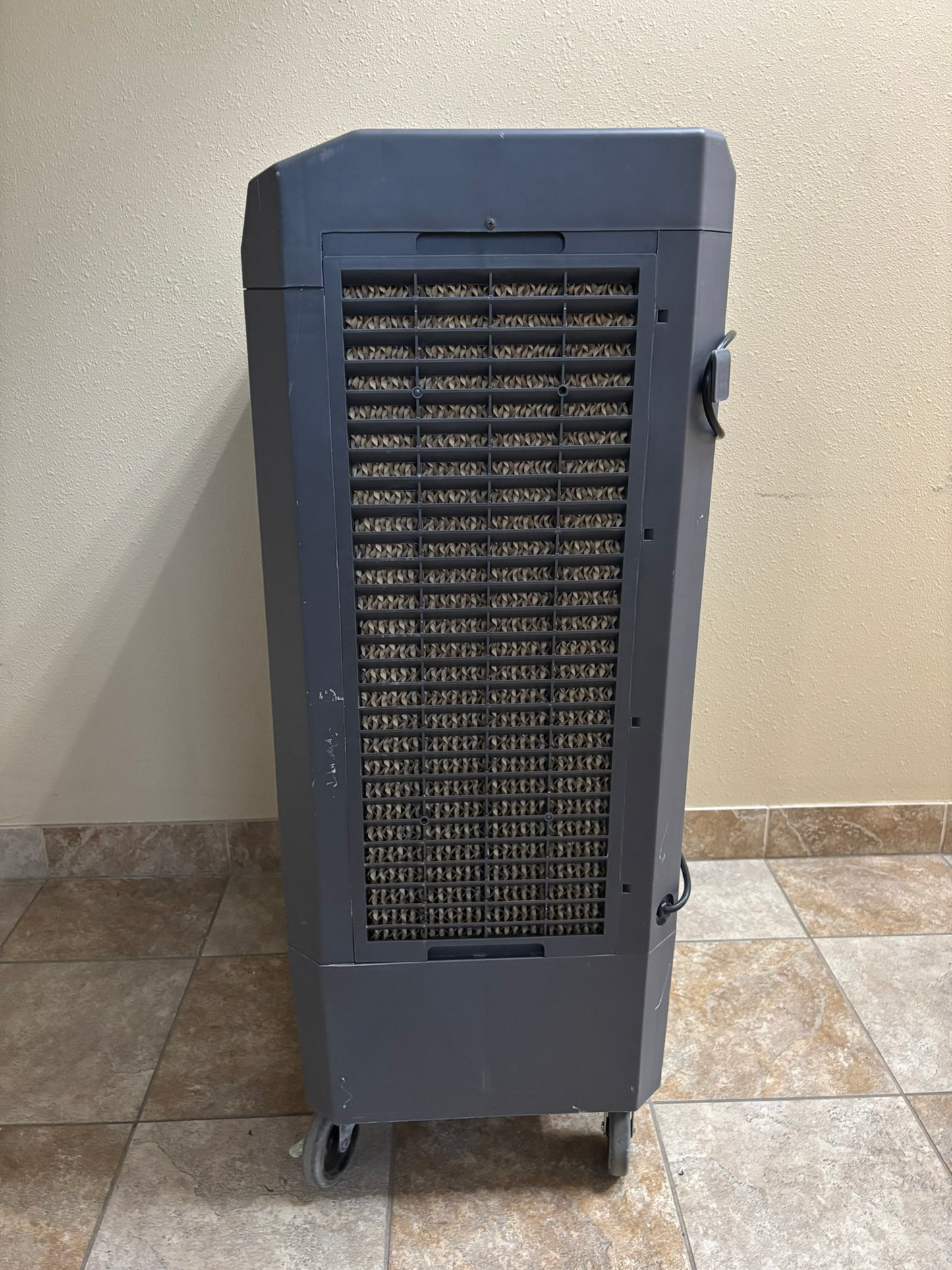 Hessaire MC61V Evaporative Cooler / Swamp Cooler, Gray 5300 CFM (Local Pick)