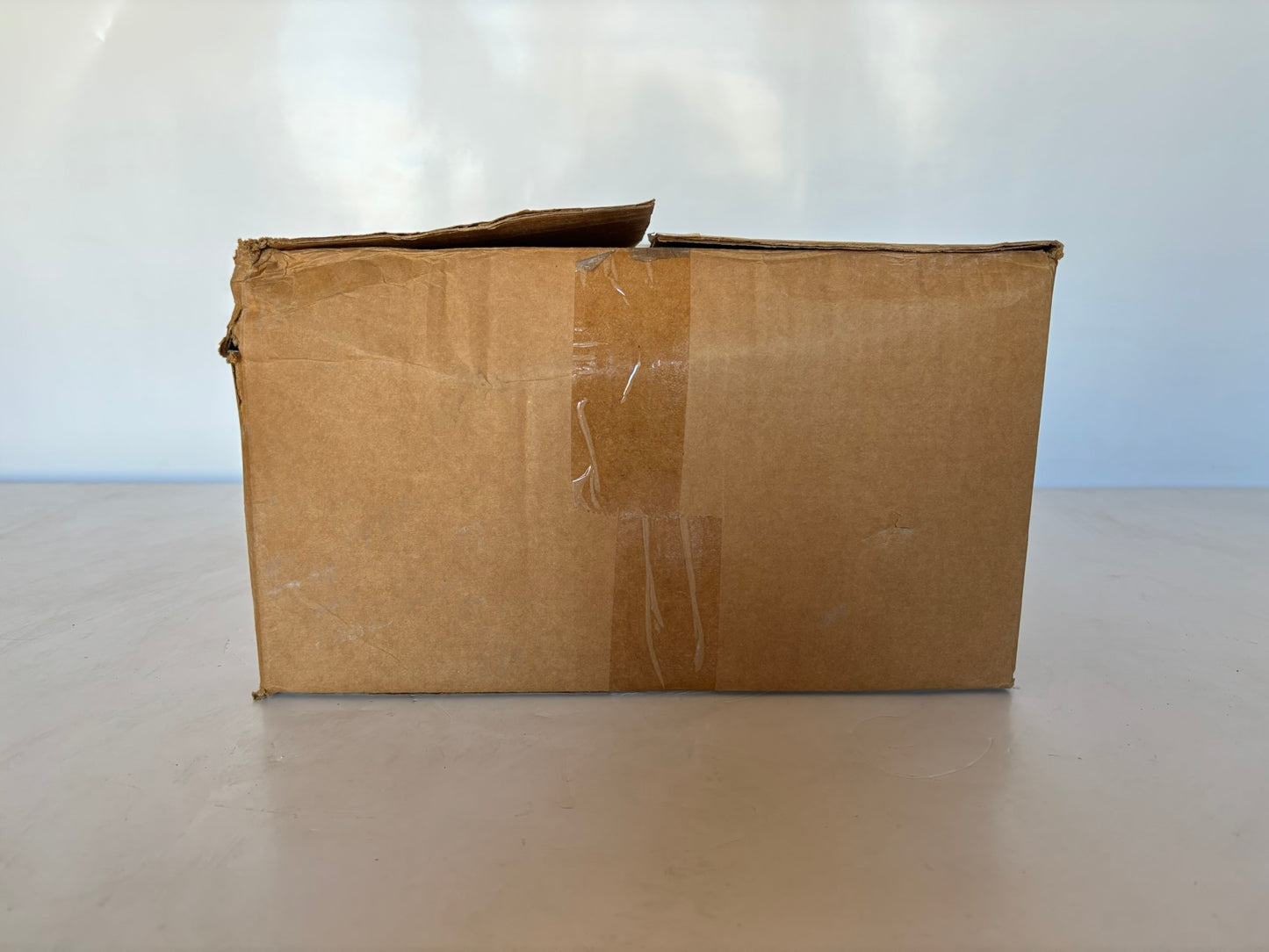 4PK 3M IMP-817 Twist-N-Fill Rack for 6 One-Gallon Chemical Bottles