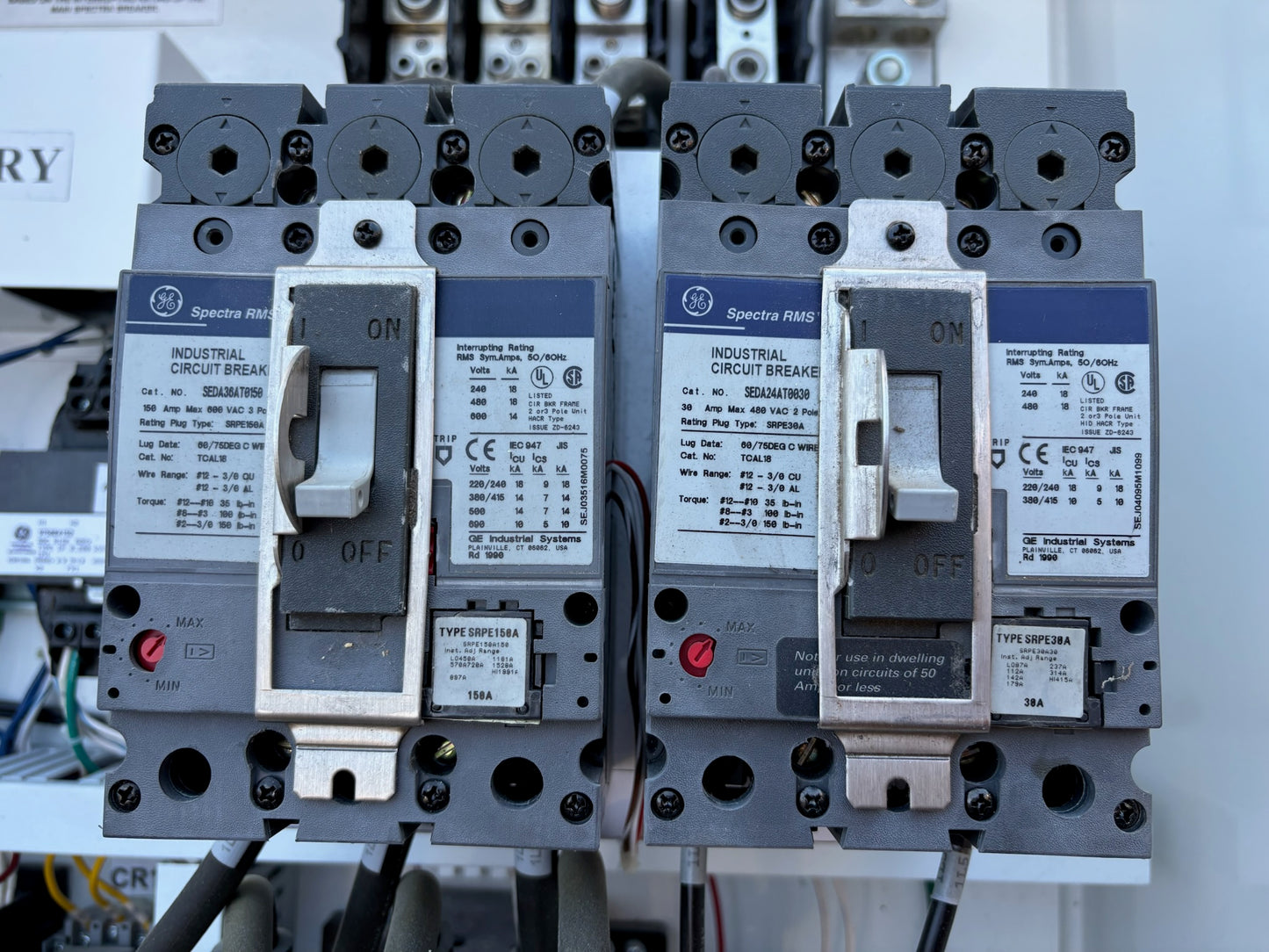GE General Electrics E4502K Medical System Main Disconnect Panel 480V