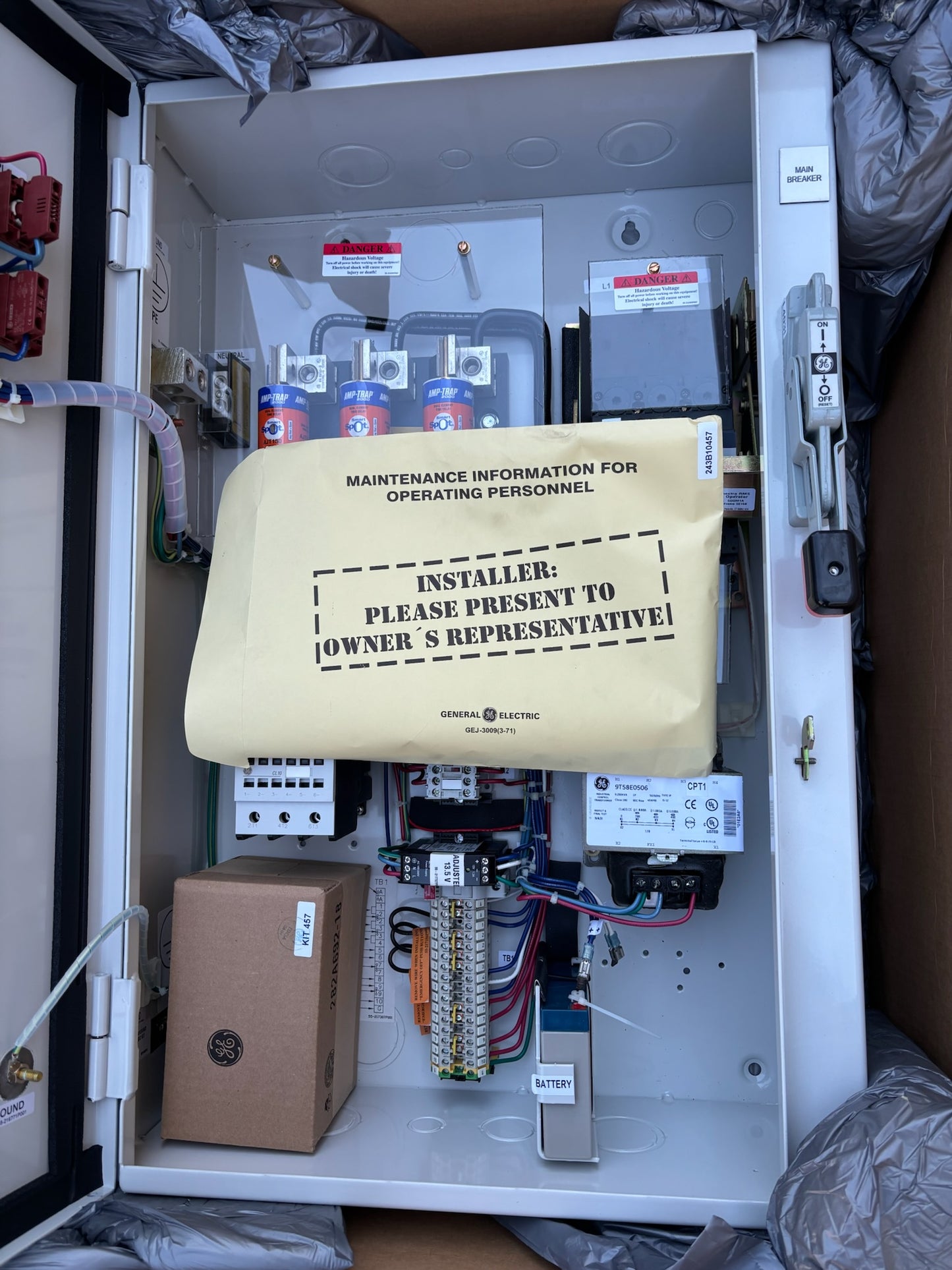 GE CR243B10457 Type 1 Systems Main Disconnect Control Panel 480V 3PH - 90A