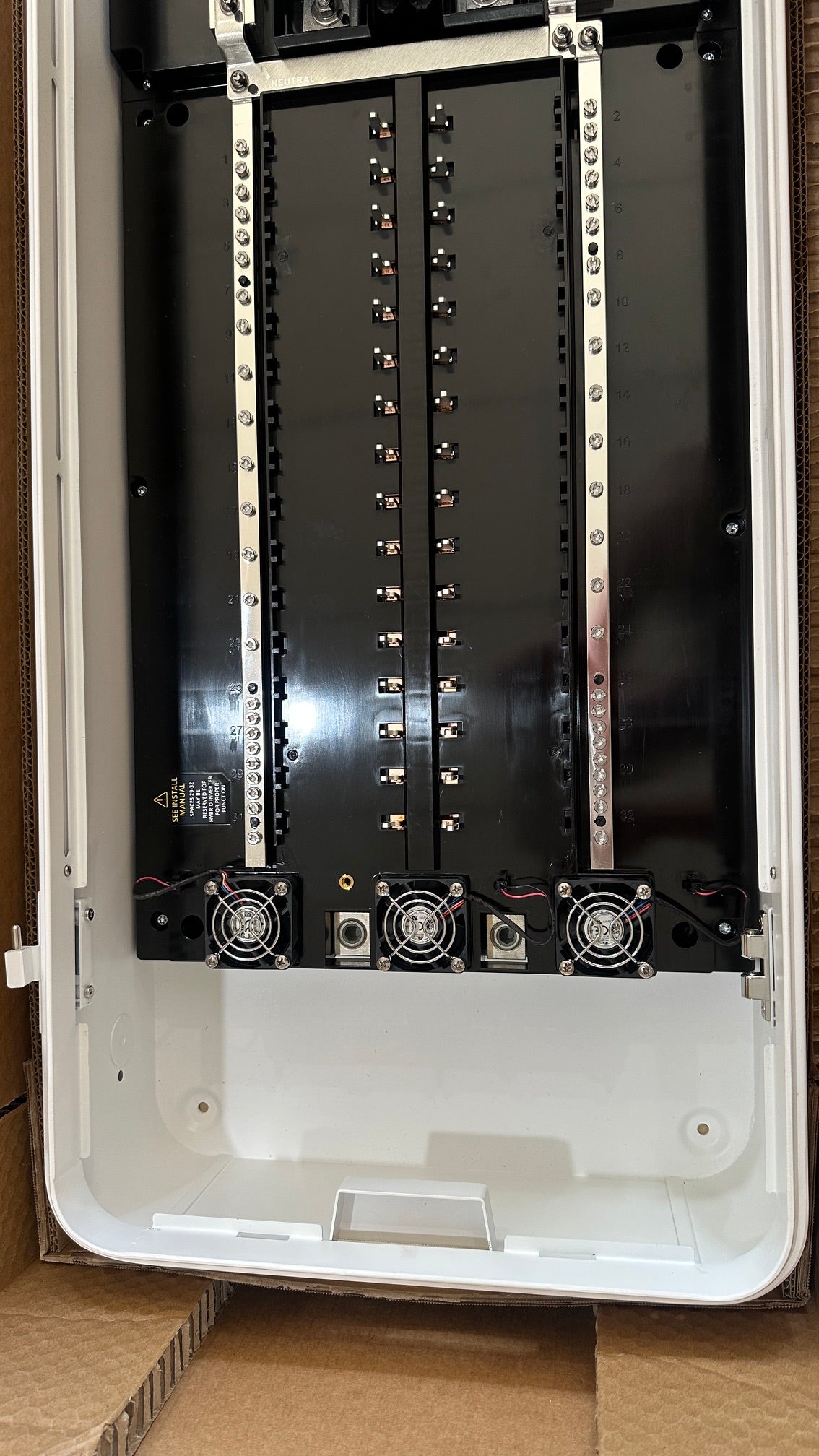 SPAN Smart Electrical Panel 1-00800-11  120/240V 32 Circuit Main Box
